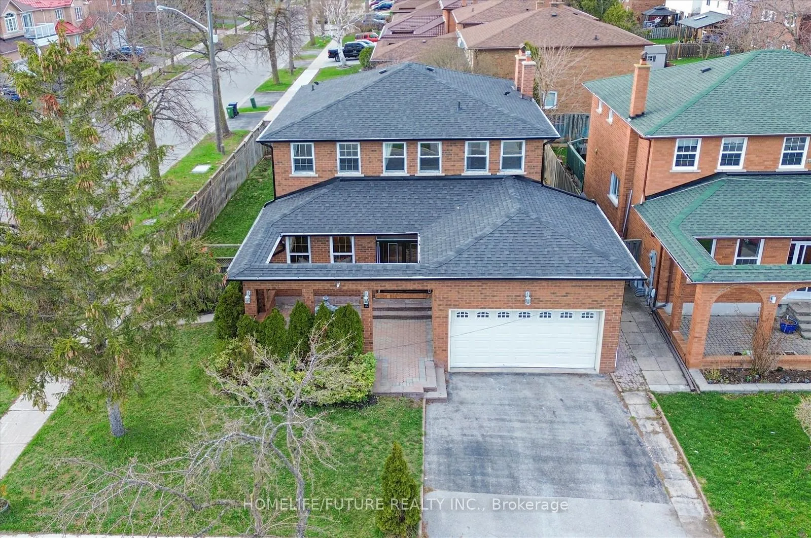 Front of 2 Lovel Avenue