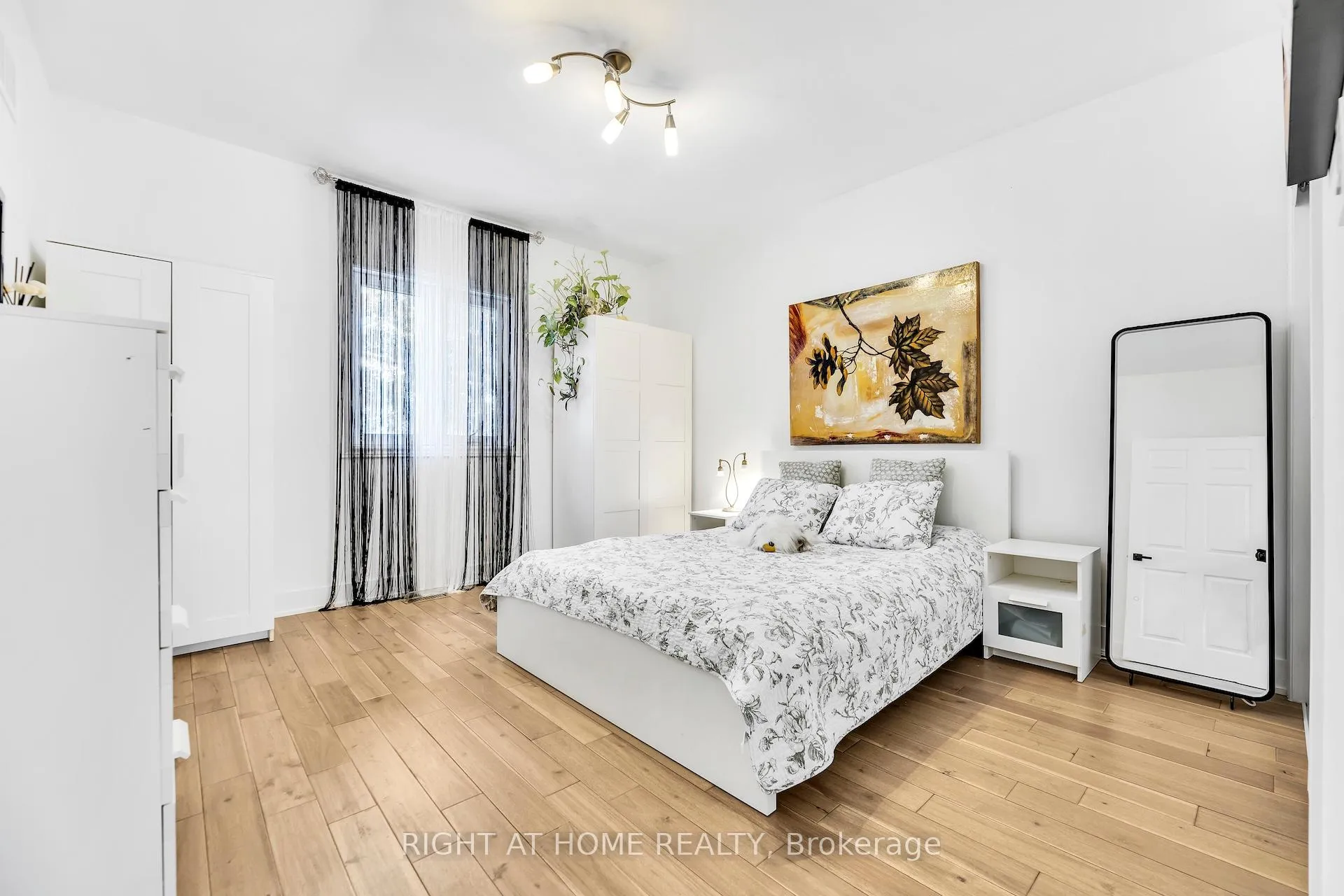 Photo 23 of 600 Henderson Drive, Aurora, Aurora Highlands — HOMEH