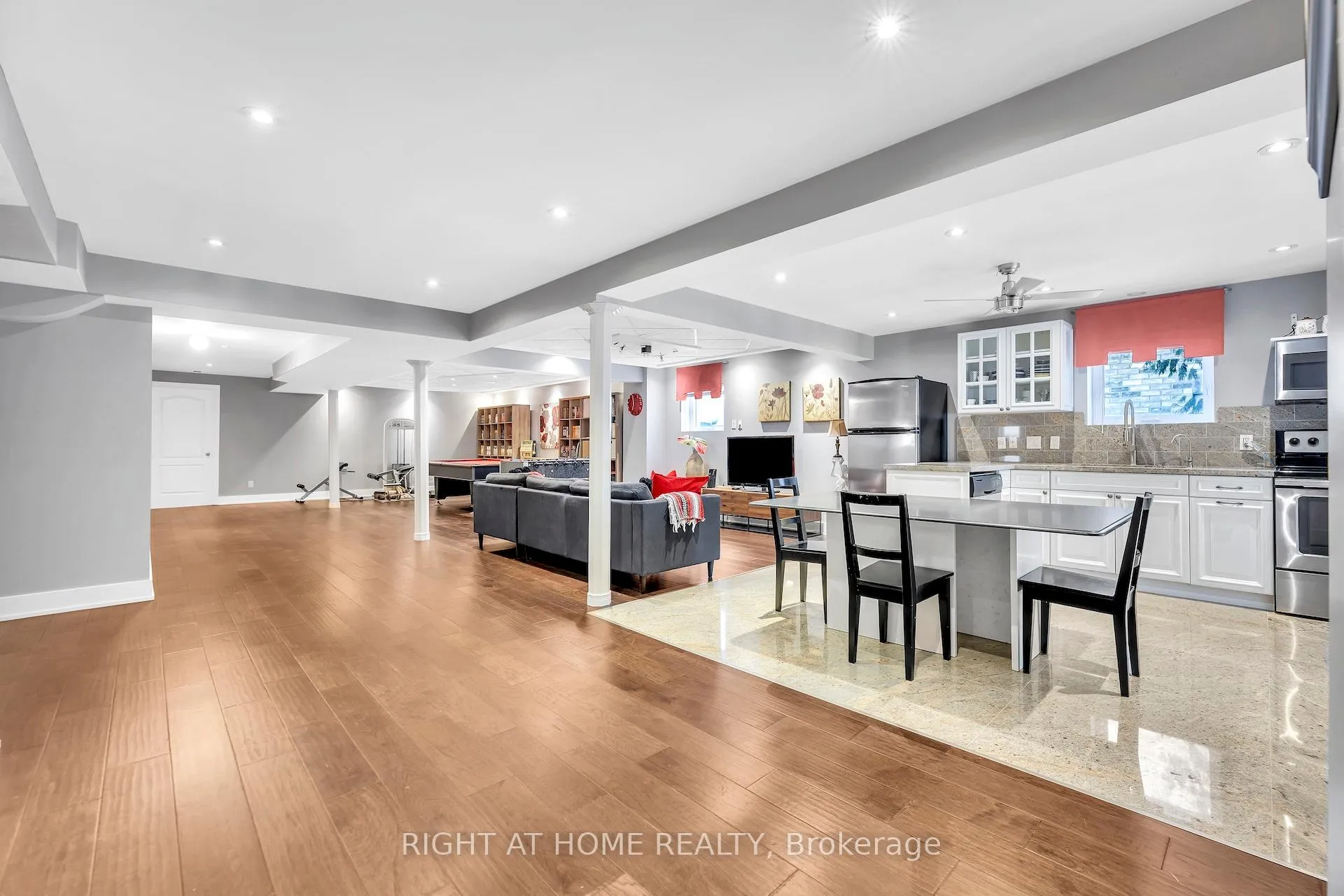 Photo 29 of 600 Henderson Drive, Aurora, Aurora Highlands — HOMEH