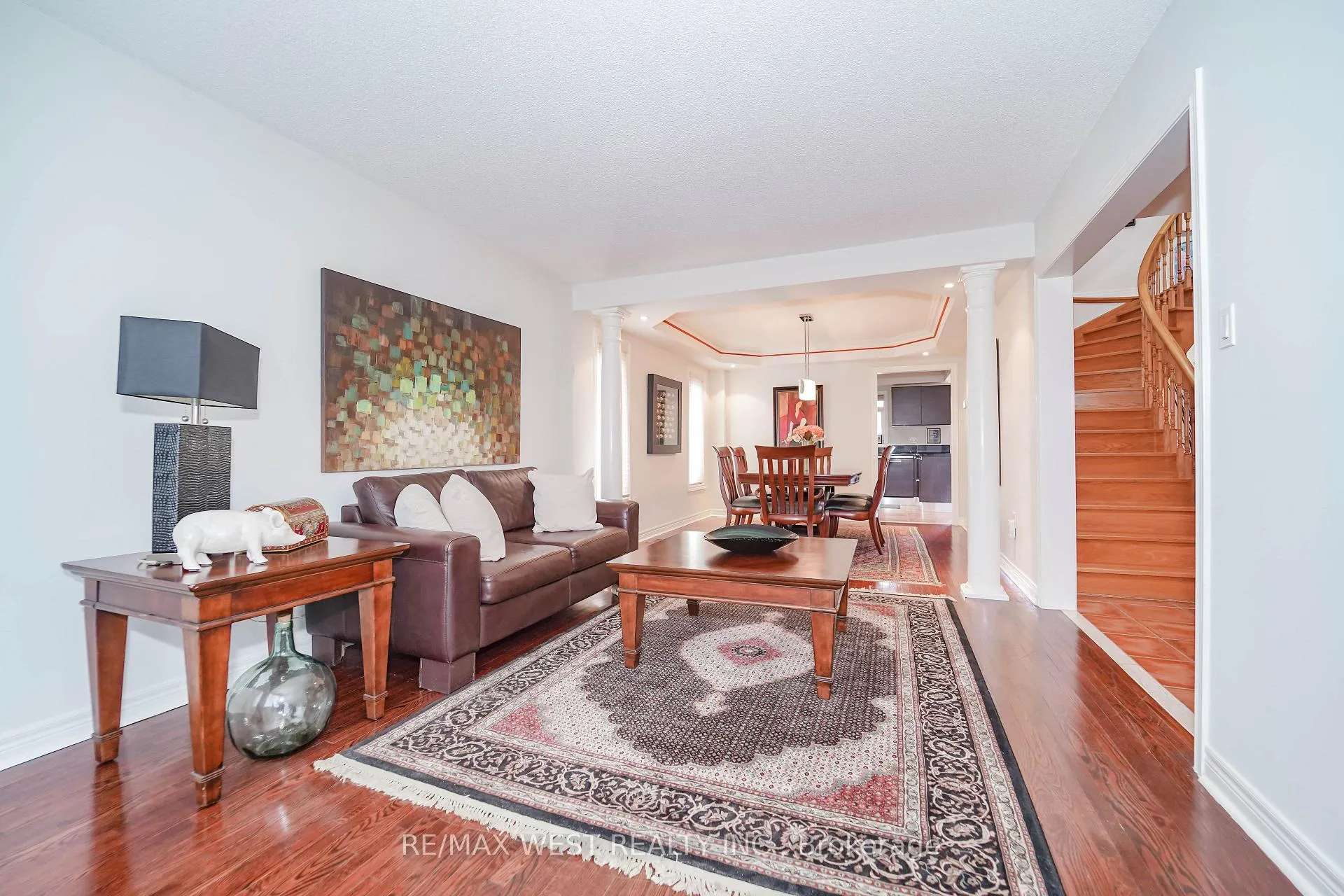 Photo 3 of 61 Shawbridge Boulevard, Vaughan, Islington Woods — HOMEH