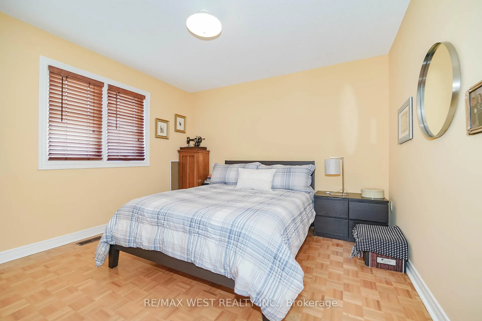Photo 11 of 61 Shawbridge Boulevard, Vaughan, Islington Woods — HOMEH