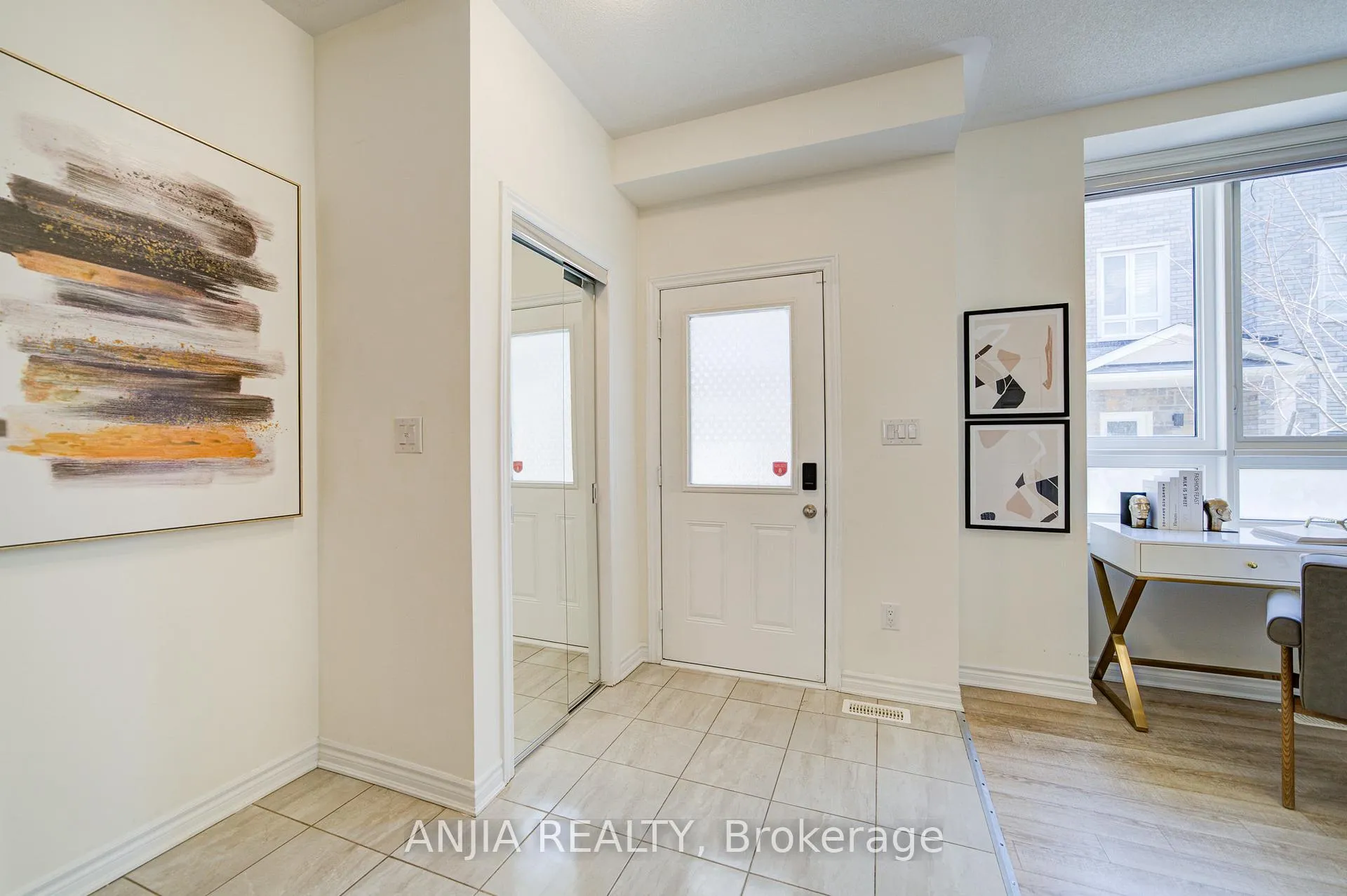 Photo 5 of 64 Chicago Lane, Markham, Wismer — HOMEH