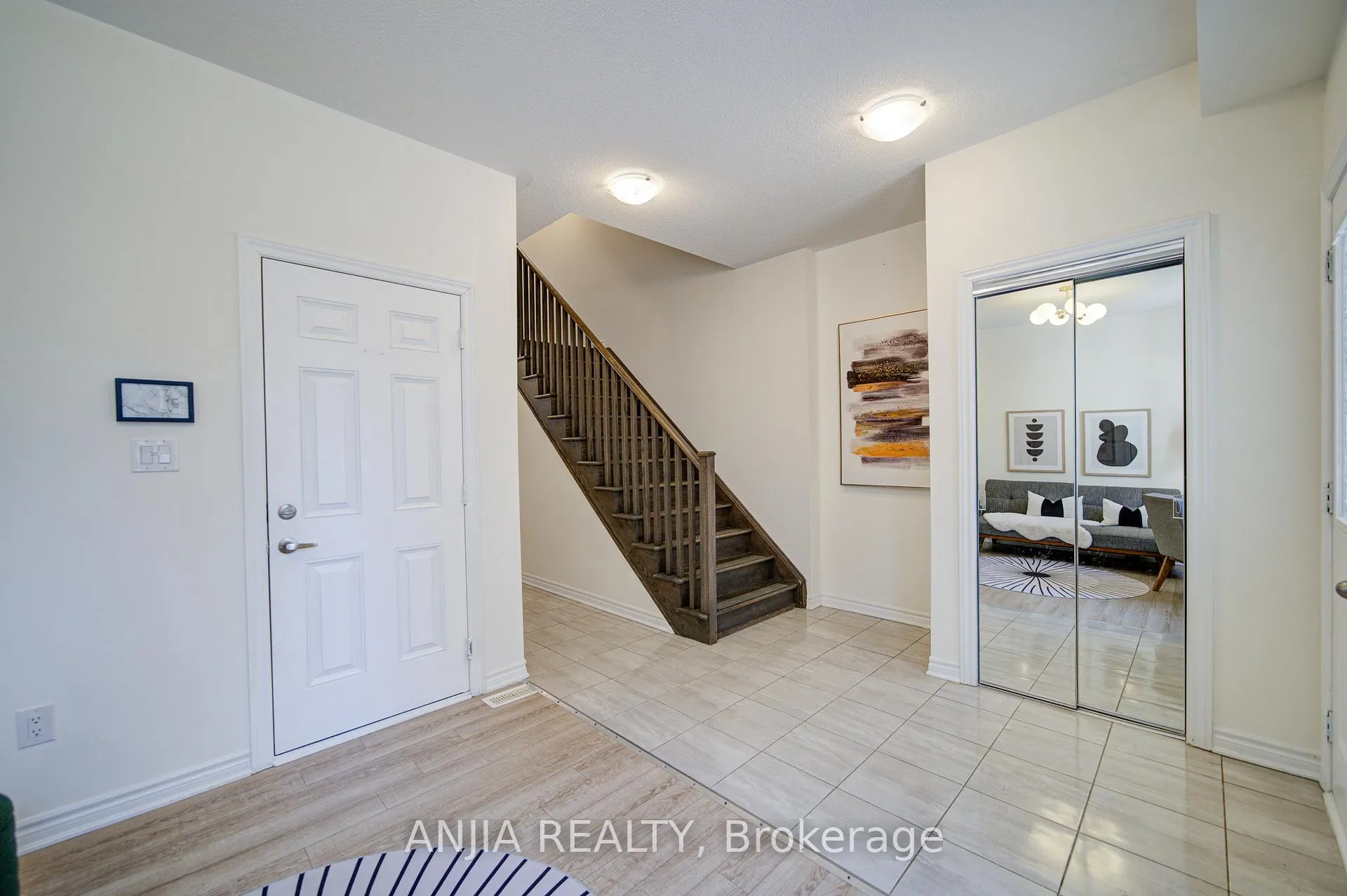Photo 9 of 64 Chicago Lane, Markham, Wismer — HOMEH
