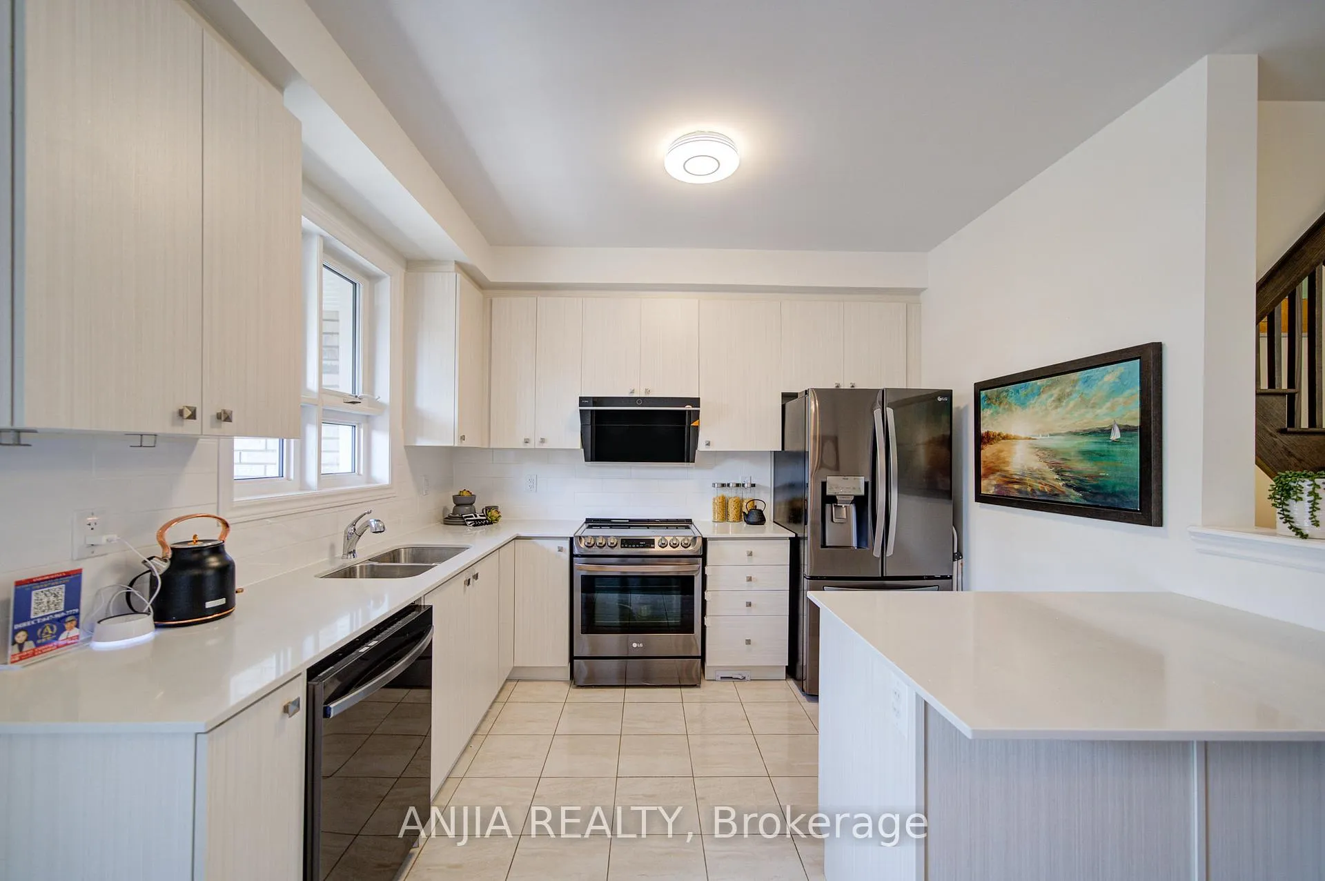 Photo 18 of 64 Chicago Lane, Markham, Wismer — HOMEH