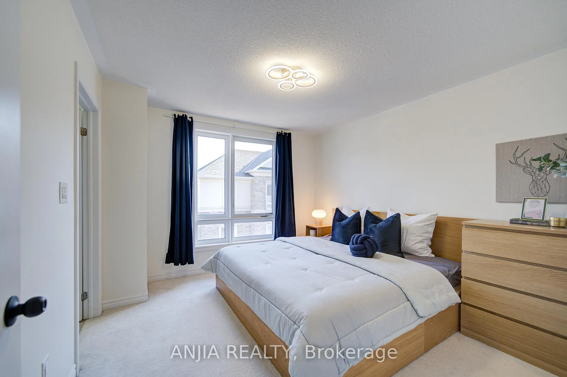 Photo 33 of 64 Chicago Lane, Markham, Wismer — HOMEH