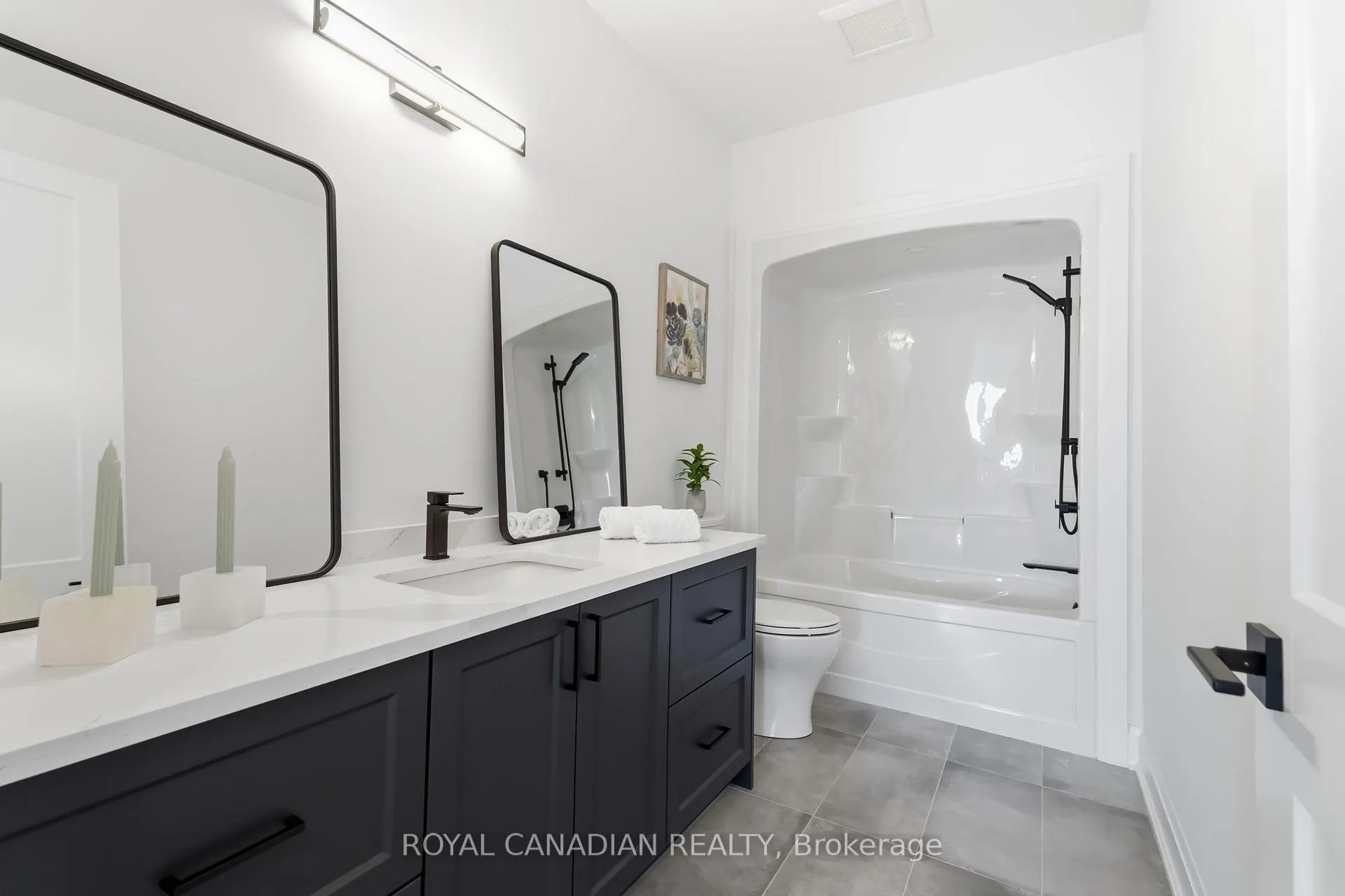 Photo 12 of 119 Welland Vale Road, St. Catharines, Grapeview — HOMEH