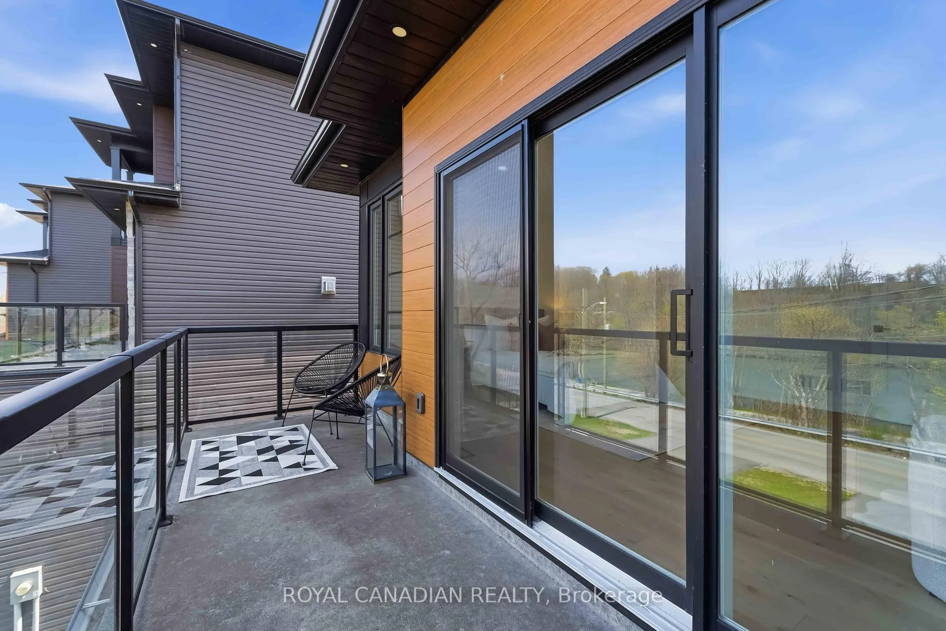 Photo 27 of 119 Welland Vale Road, St. Catharines, Grapeview — HOMEH