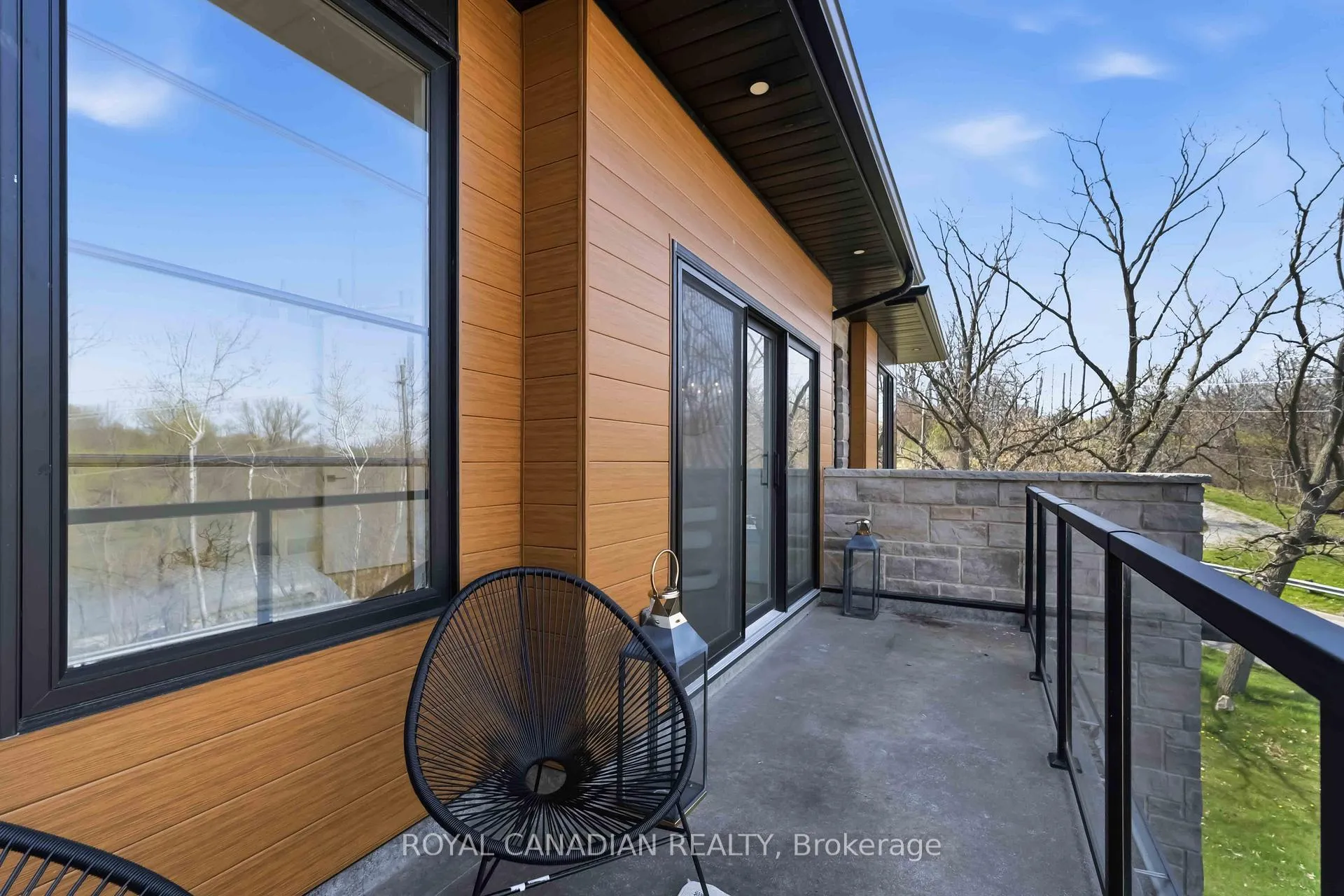 Photo 30 of 119 Welland Vale Road, St. Catharines, Grapeview — HOMEH