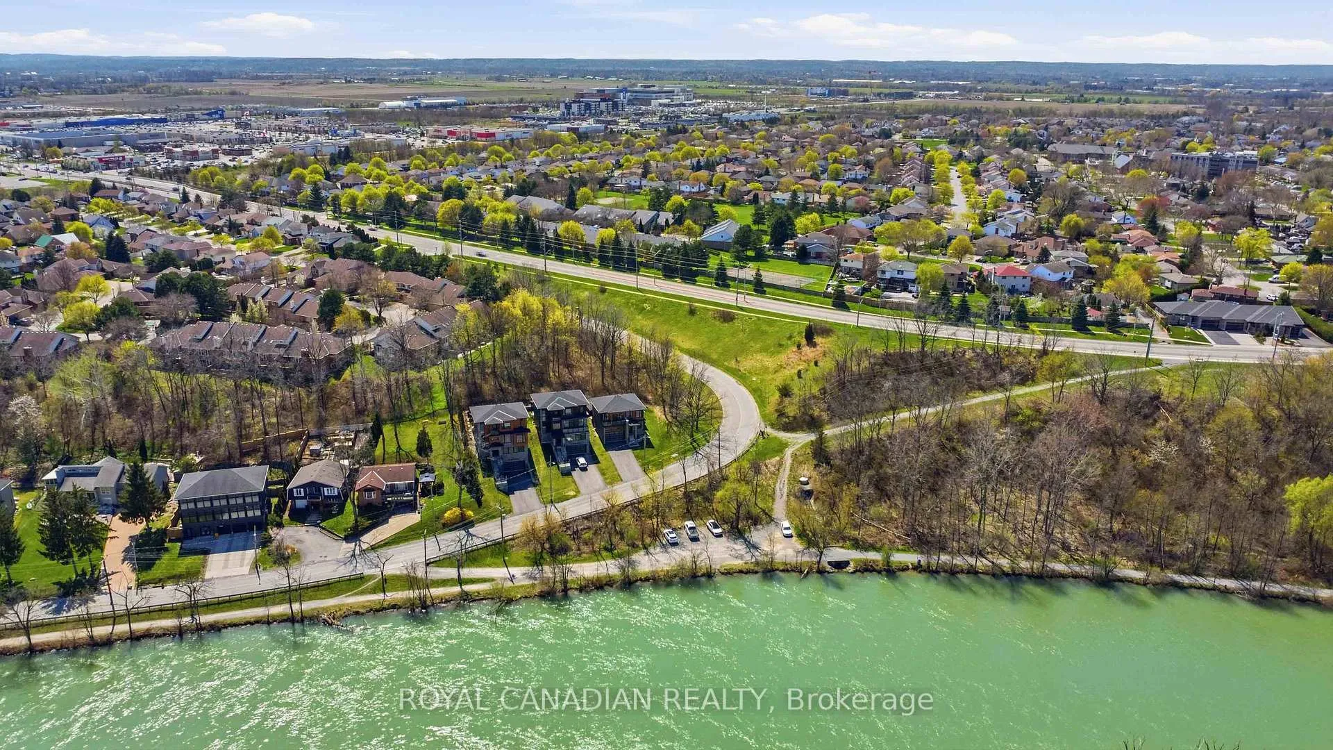 Photo 33 of 119 Welland Vale Road, St. Catharines, Grapeview — HOMEH