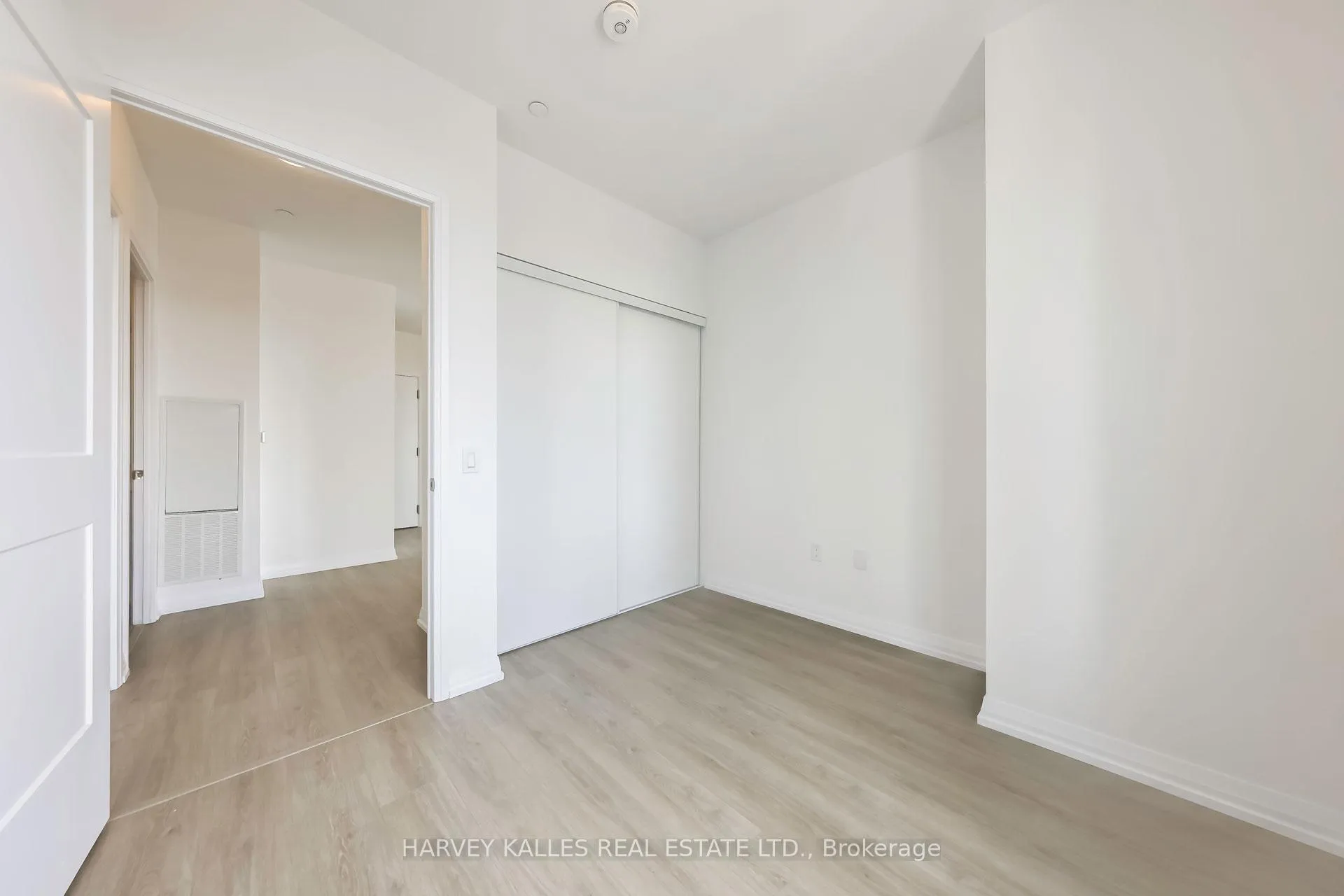 Photo 2 of Unit PH19, 50 Dunfield Avenue, Toronto, Mount Pleasant West — HOMEH