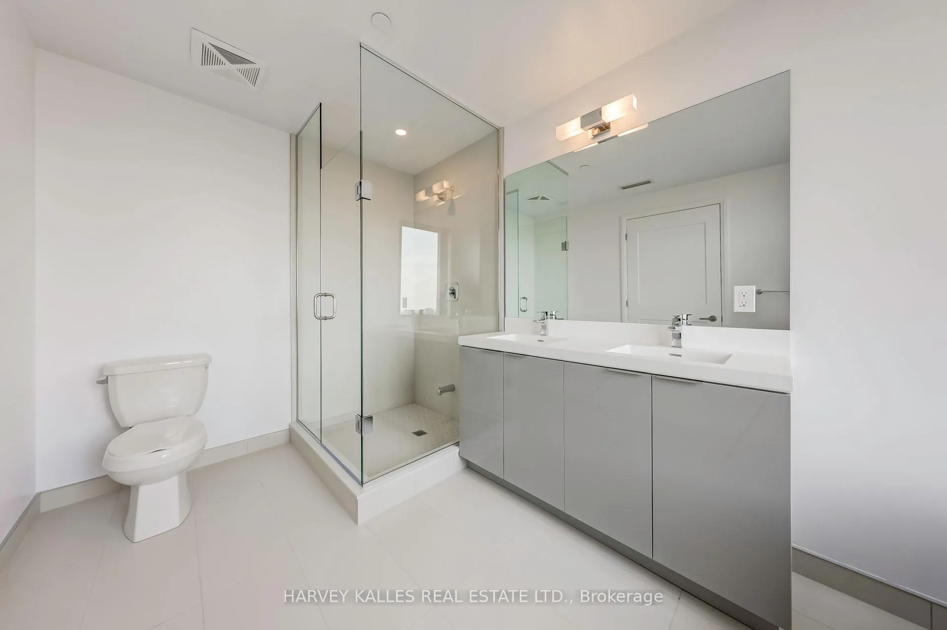 Photo 11 of Unit PH19, 50 Dunfield Avenue, Toronto, Mount Pleasant West — HOMEH