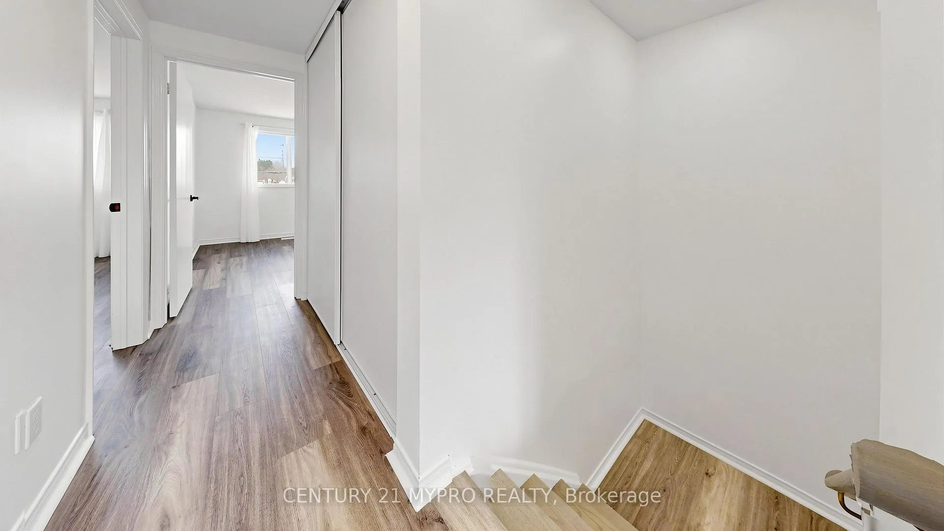 Photo 19 of 1399 Anton Square, Pickering, Liverpool — HOMEH