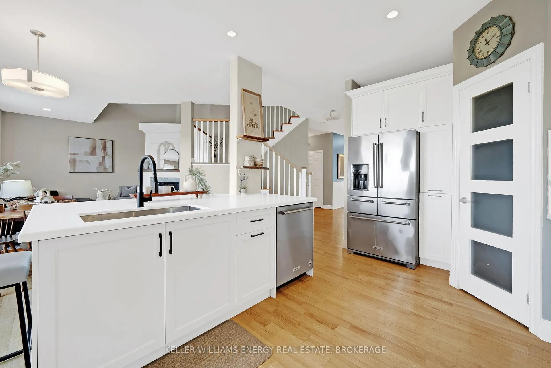 Photo 4 of 2100 Stornoway Street, Oshawa, Kedron — HOMEH