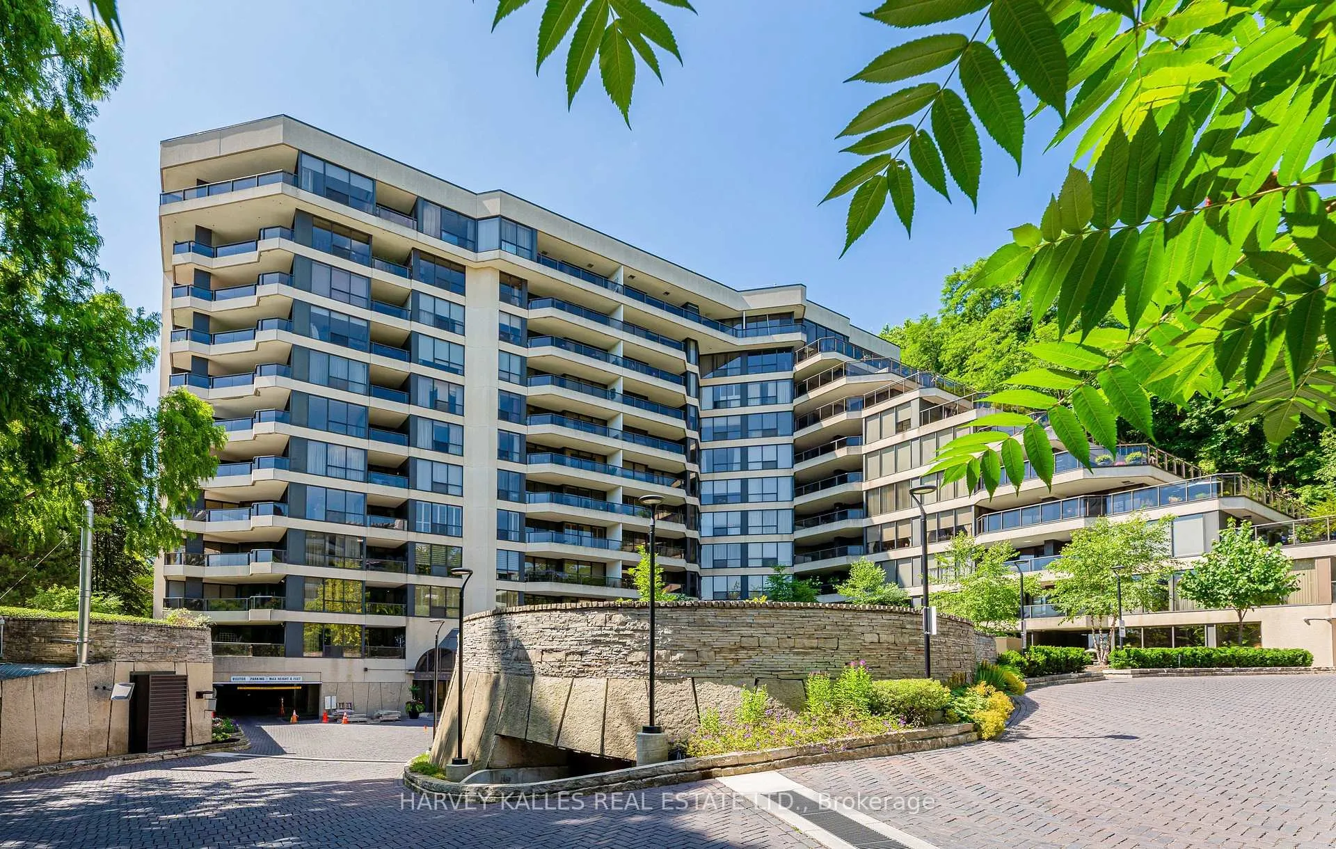 Front of Unit 201, 3900 Yonge Street