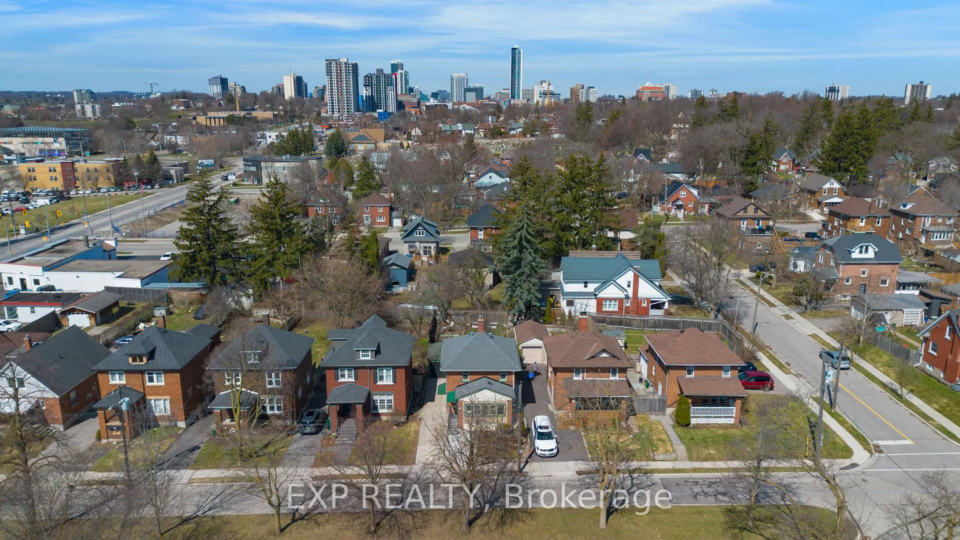 Photo 3 of 24 Onward Avenue, Kitchener — HOMEH