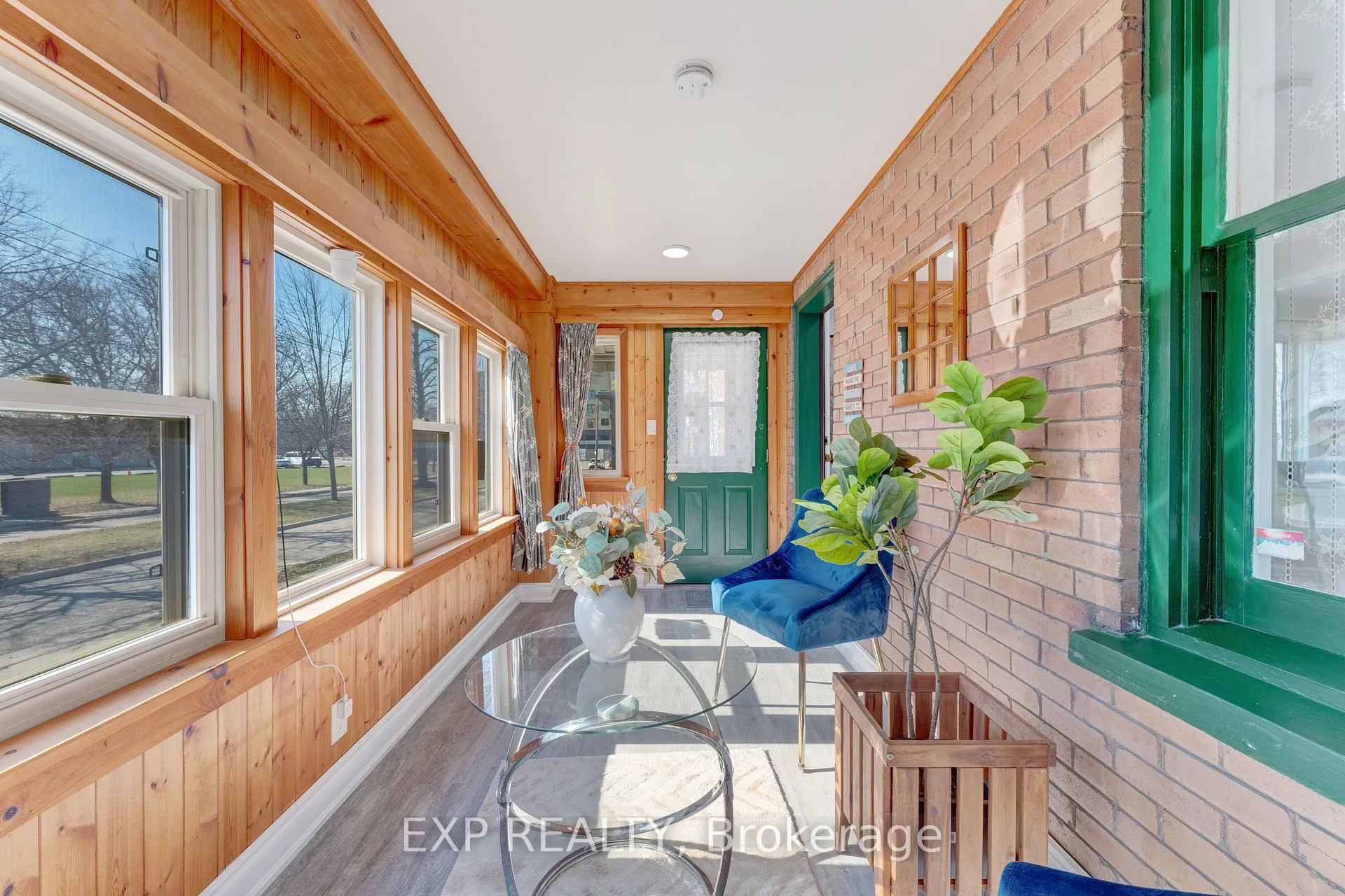 Photo 6 of 24 Onward Avenue, Kitchener — HOMEH