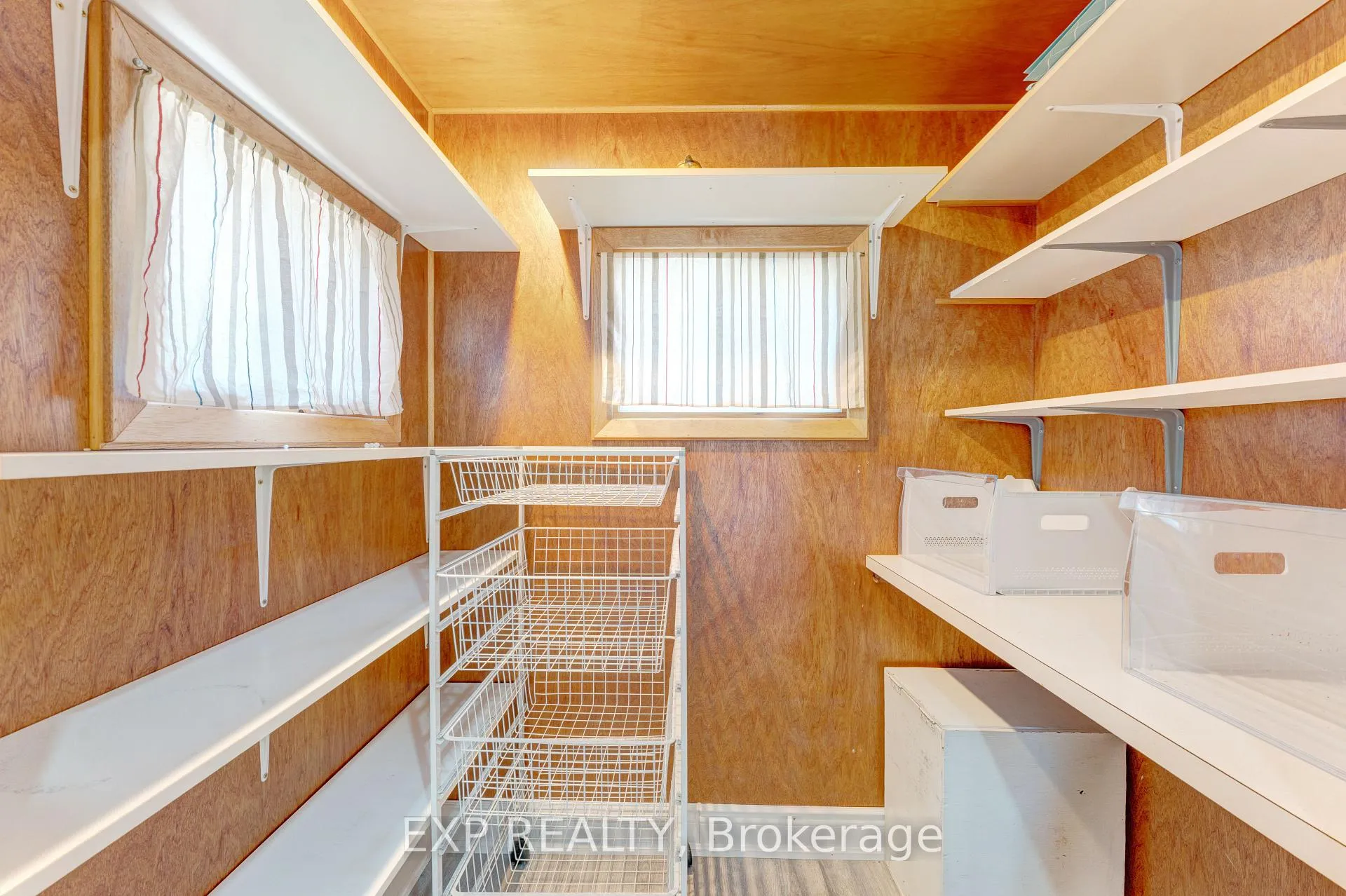 Photo 17 of 24 Onward Avenue, Kitchener — HOMEH