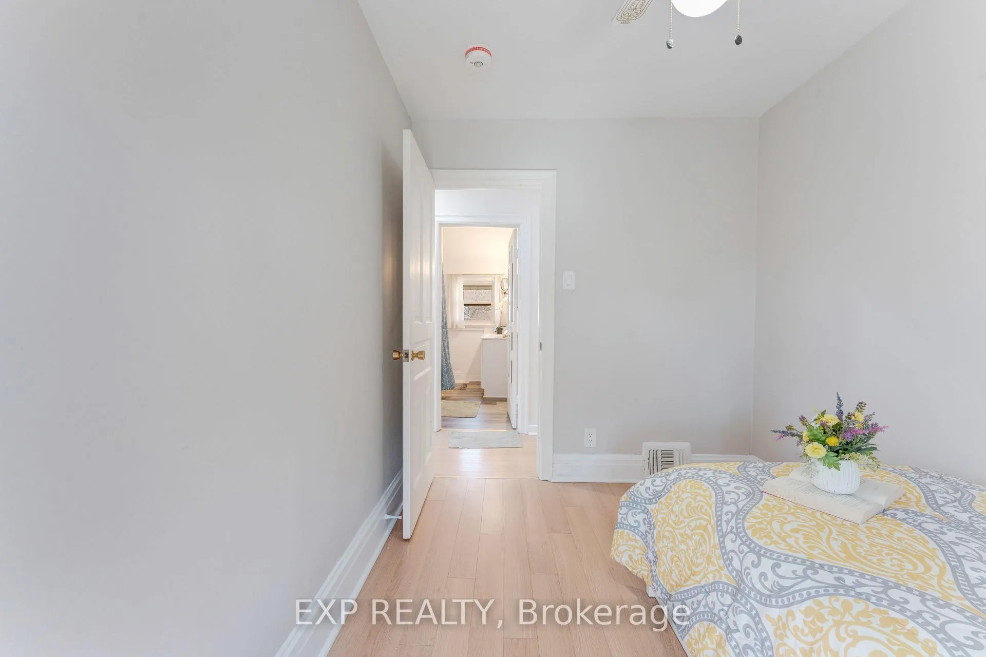 Photo 19 of 24 Onward Avenue, Kitchener — HOMEH