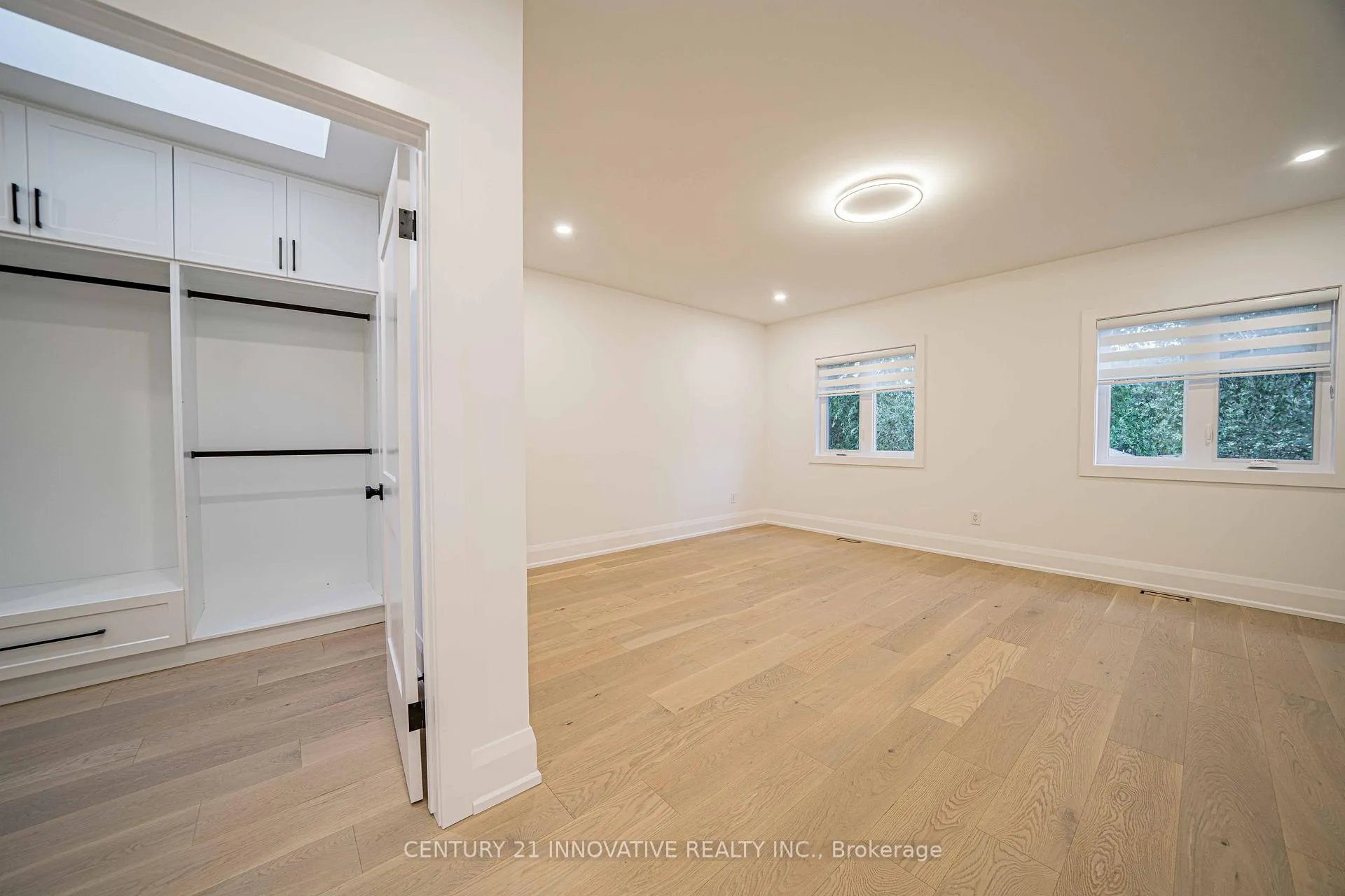 Photo 23 of 58 Carsbrooke Road, Etobicoke, Etobicoke West Mall — HOMEH