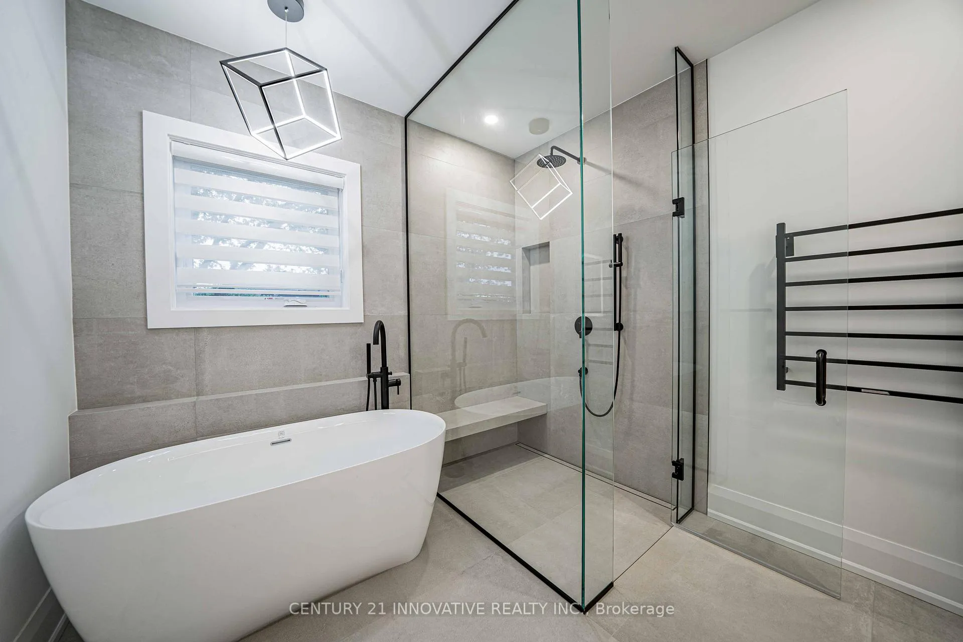 Photo 28 of 58 Carsbrooke Road, Etobicoke, Etobicoke West Mall — HOMEH
