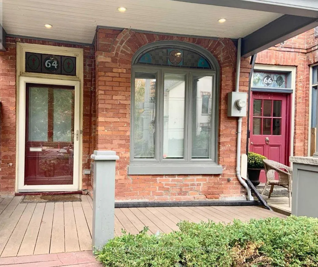 Photo 2 of 64 Robert Street, Toronto, University — HOMEH