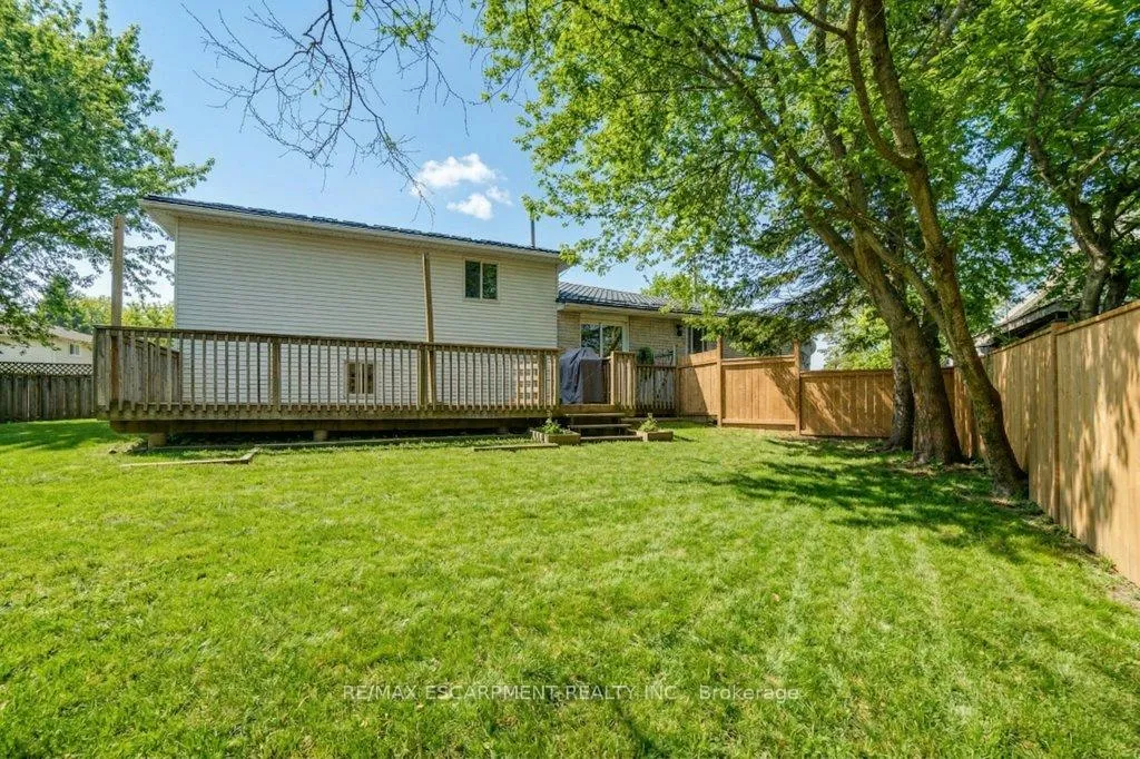 Photo 28 of 28 Kathleen Street, Brant, Paris — HOMEH