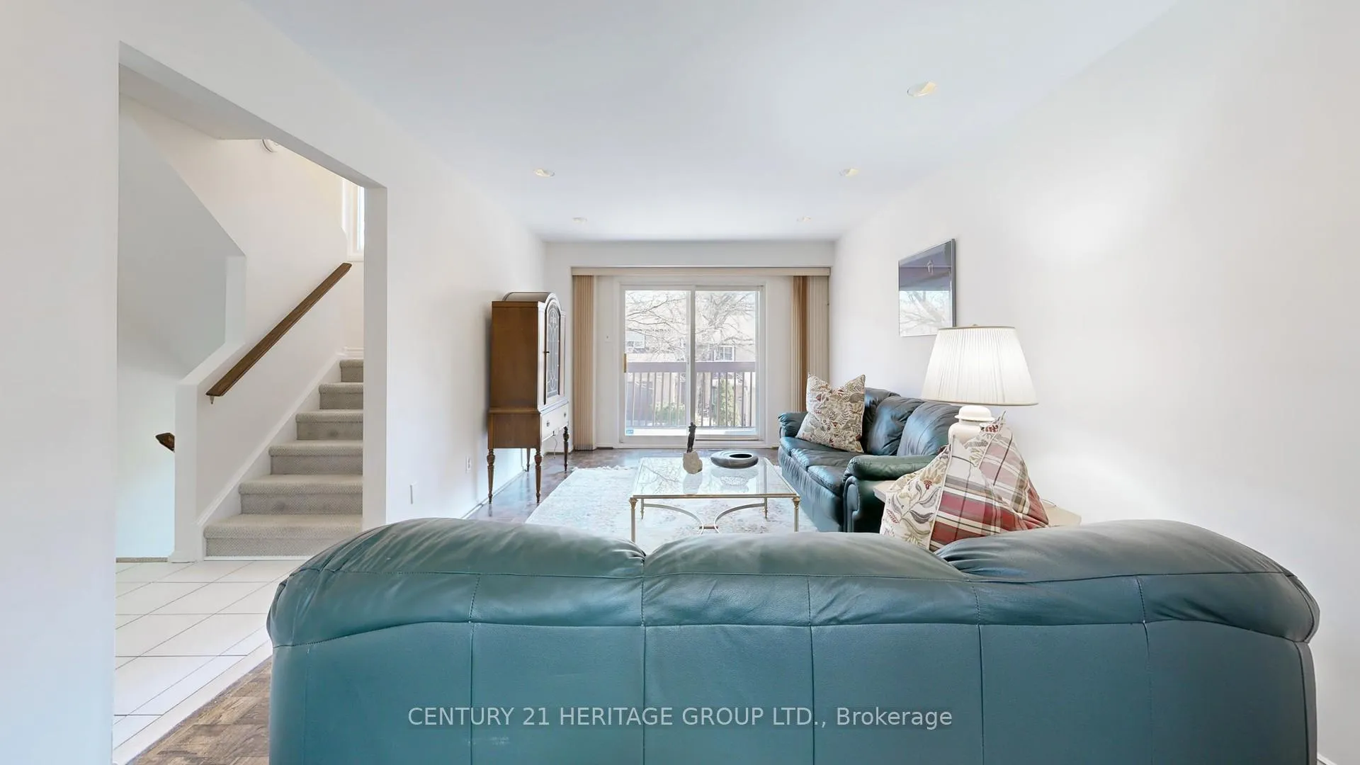 Photo 5 of 14 Dunkeld Way, Markham, Royal Orchard — HOMEH