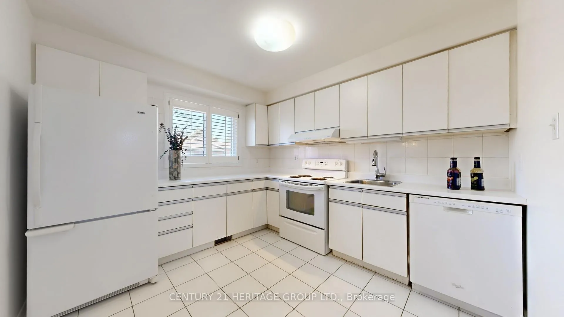 Photo 12 of 14 Dunkeld Way, Markham, Royal Orchard — HOMEH