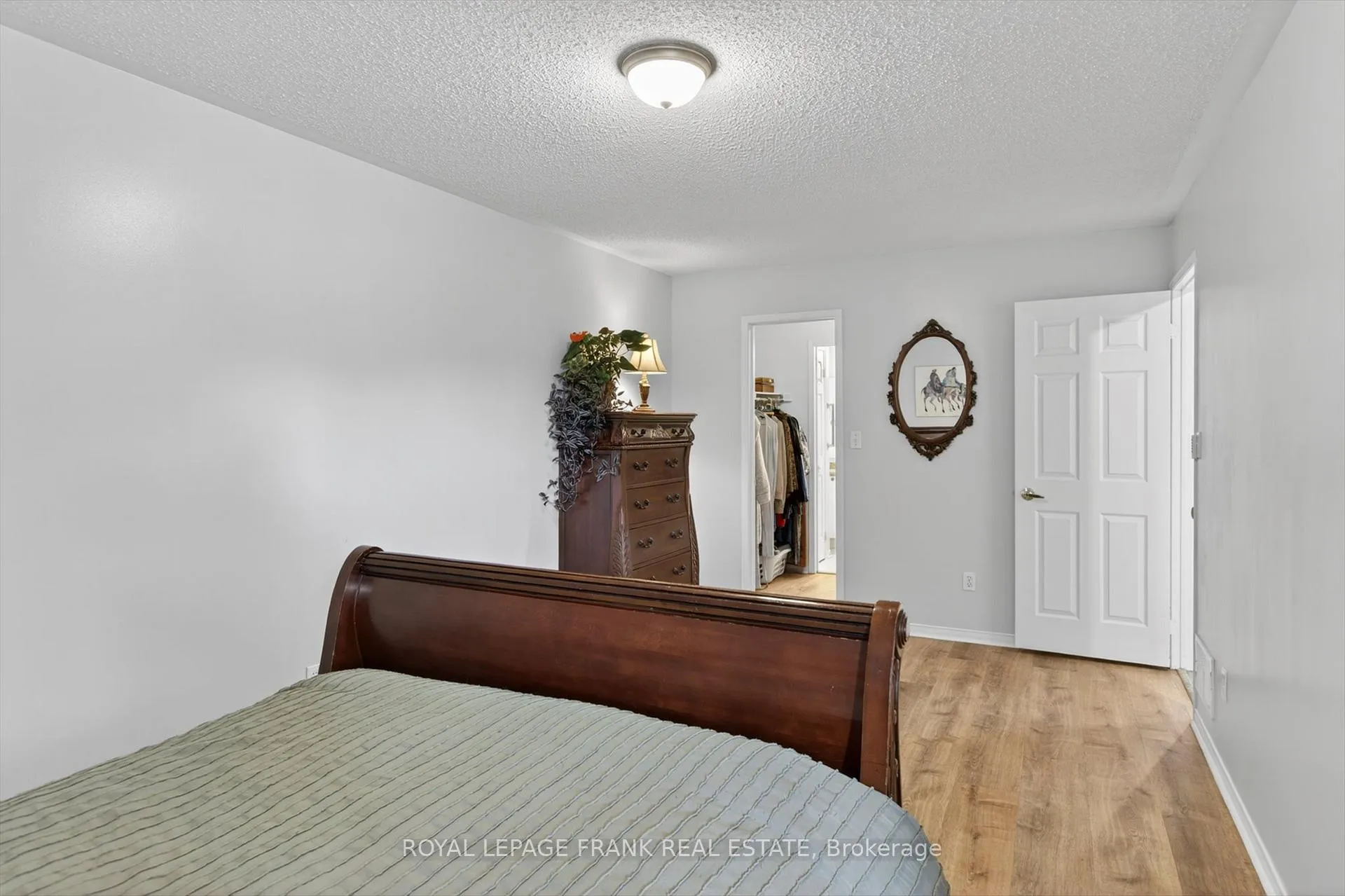 Photo 10 of 1345 Eagle Crescent, Peterborough, Monaghan Ward 2 — HOMEH