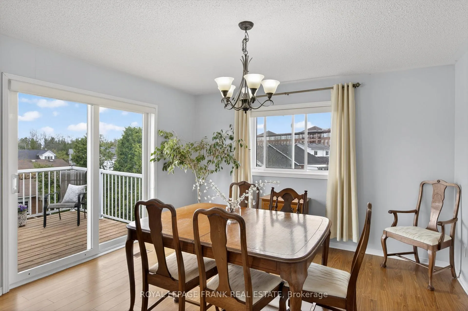 Photo 20 of 1345 Eagle Crescent, Peterborough, Monaghan Ward 2 — HOMEH