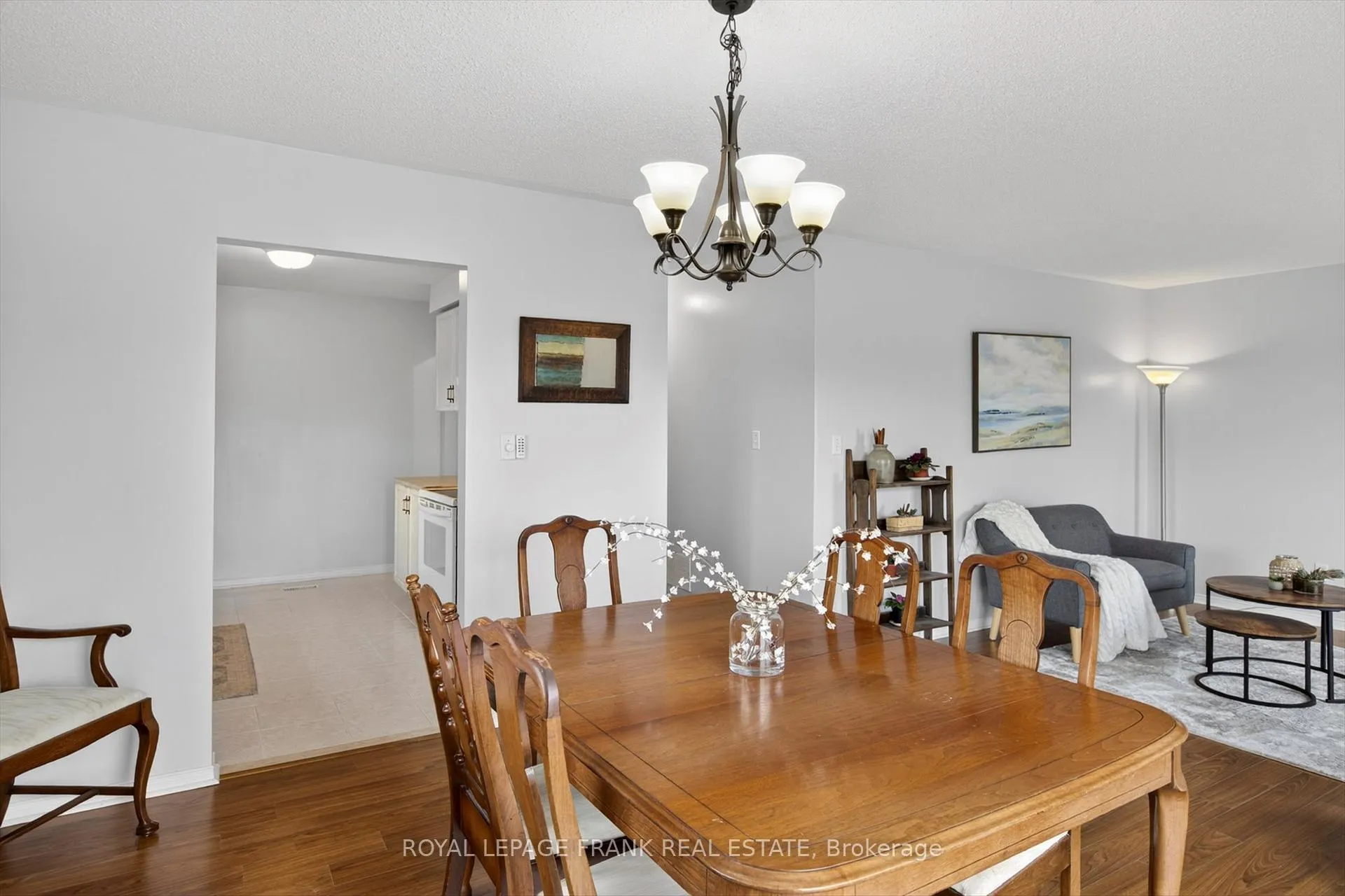 Photo 21 of 1345 Eagle Crescent, Peterborough, Monaghan Ward 2 — HOMEH
