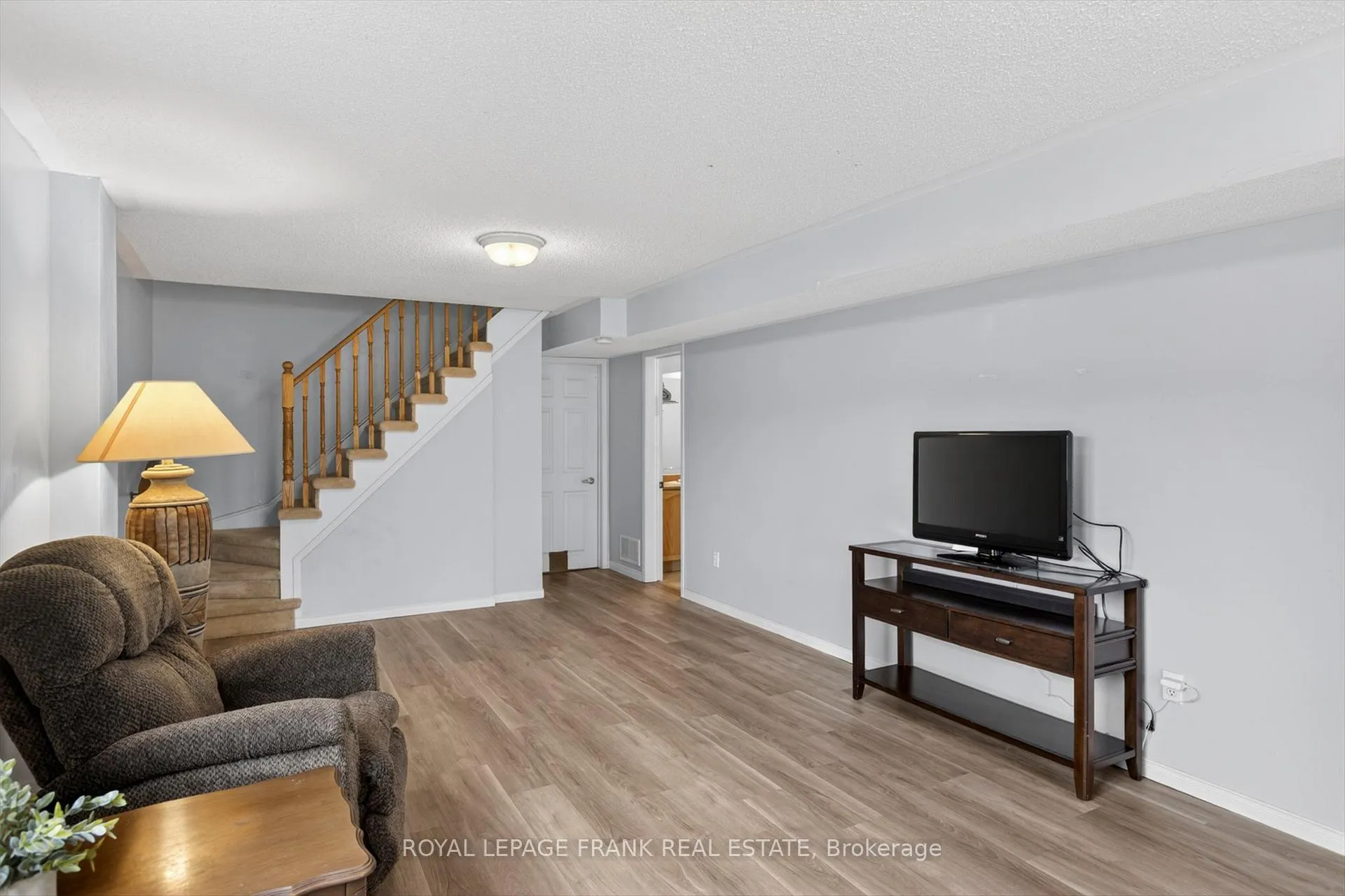 Photo 24 of 1345 Eagle Crescent, Peterborough, Monaghan Ward 2 — HOMEH