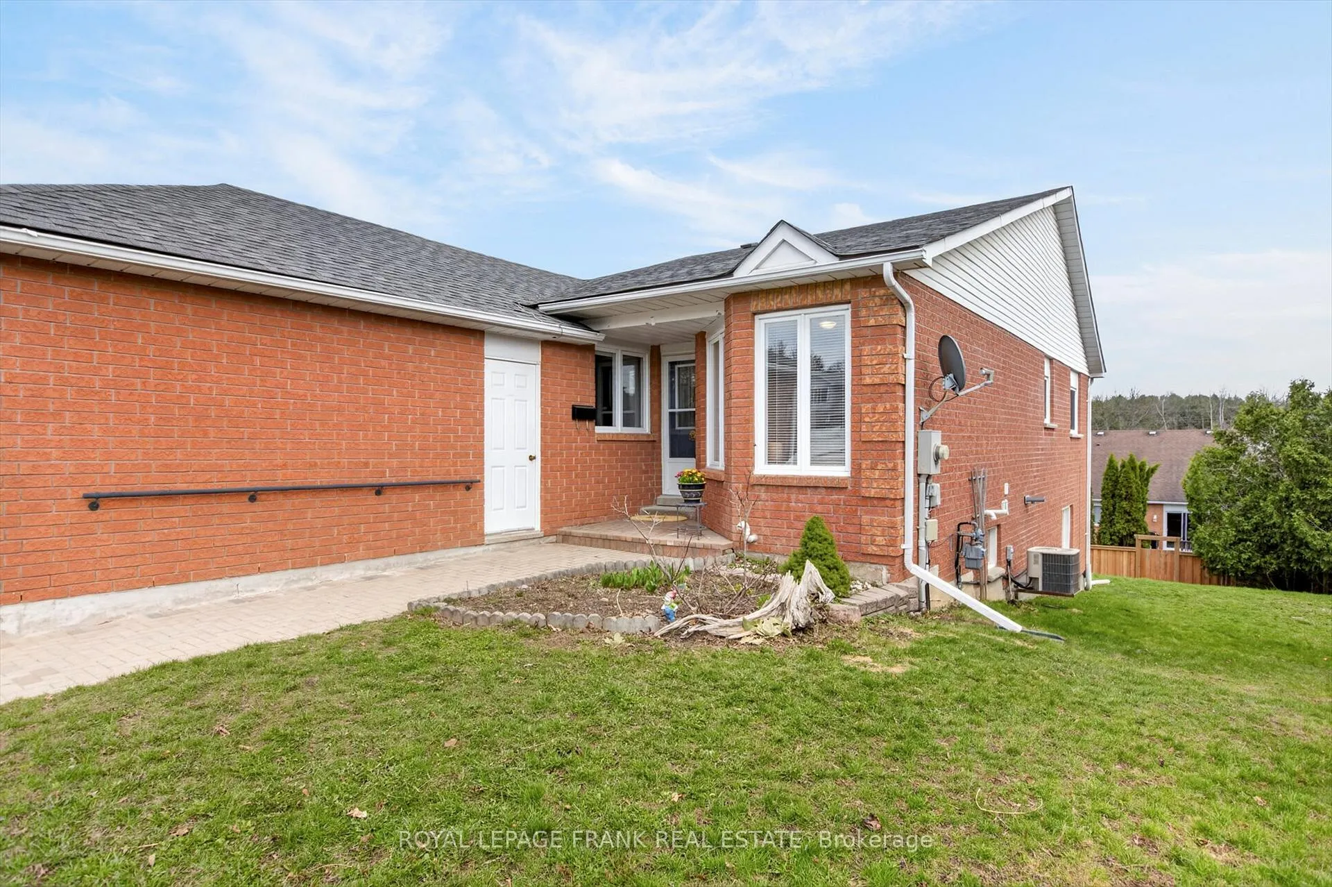 Photo 34 of 1345 Eagle Crescent, Peterborough, Monaghan Ward 2 — HOMEH