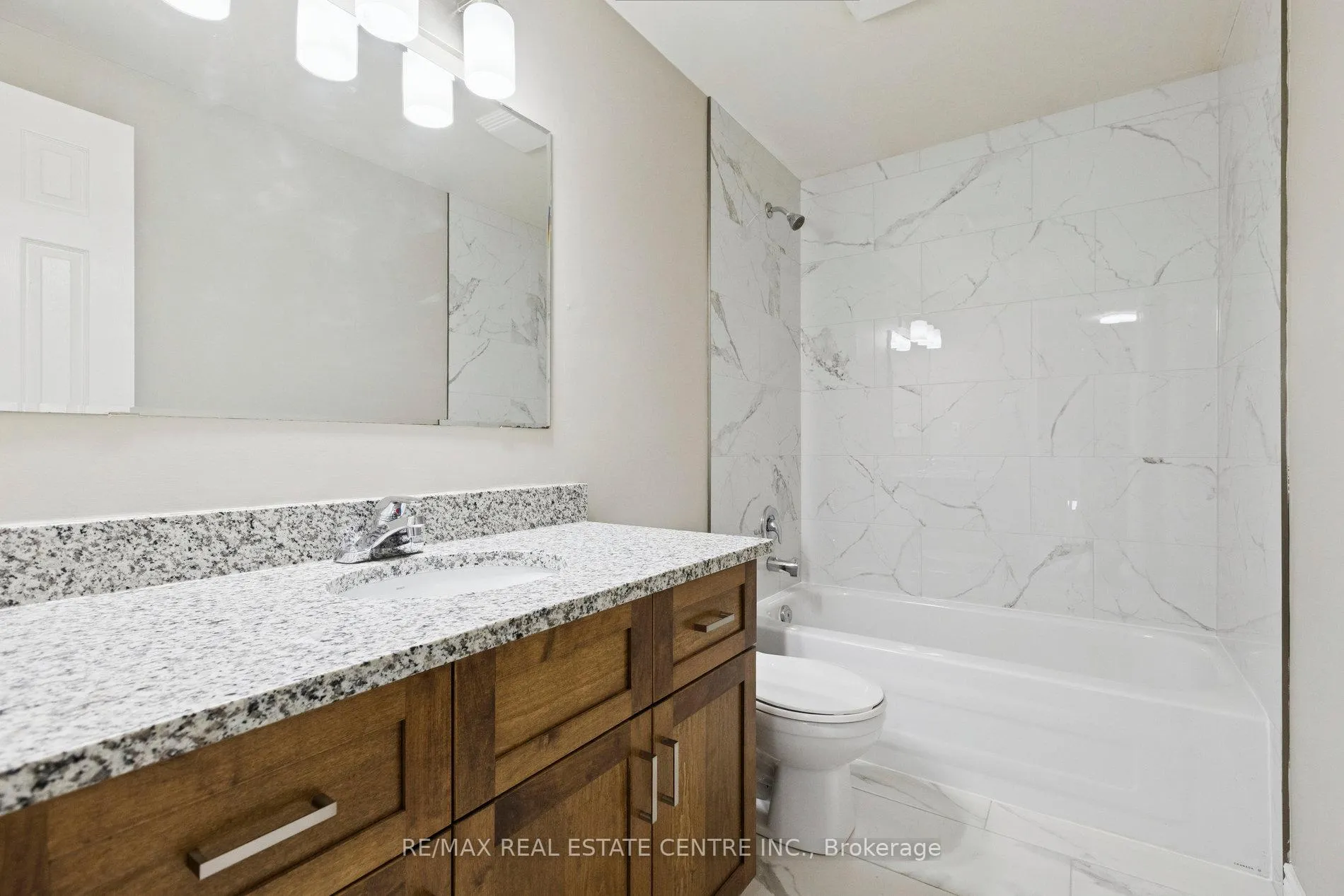 Photo 27 of 10 Periwinkle Way, Guelph, Pineridge/Westminster Woods — HOMEH