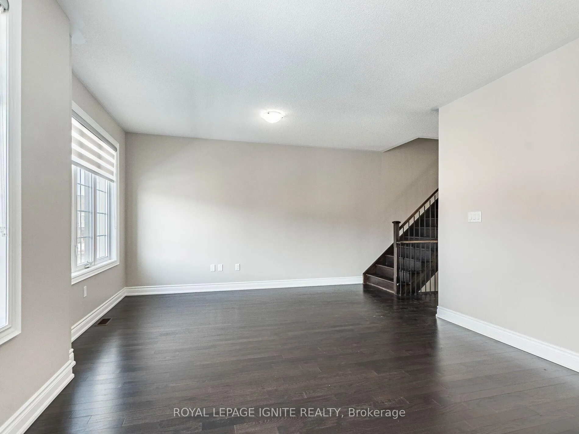 Photo 22 of 15 Temple Manor Road, Brampton, Bram West — HOMEH