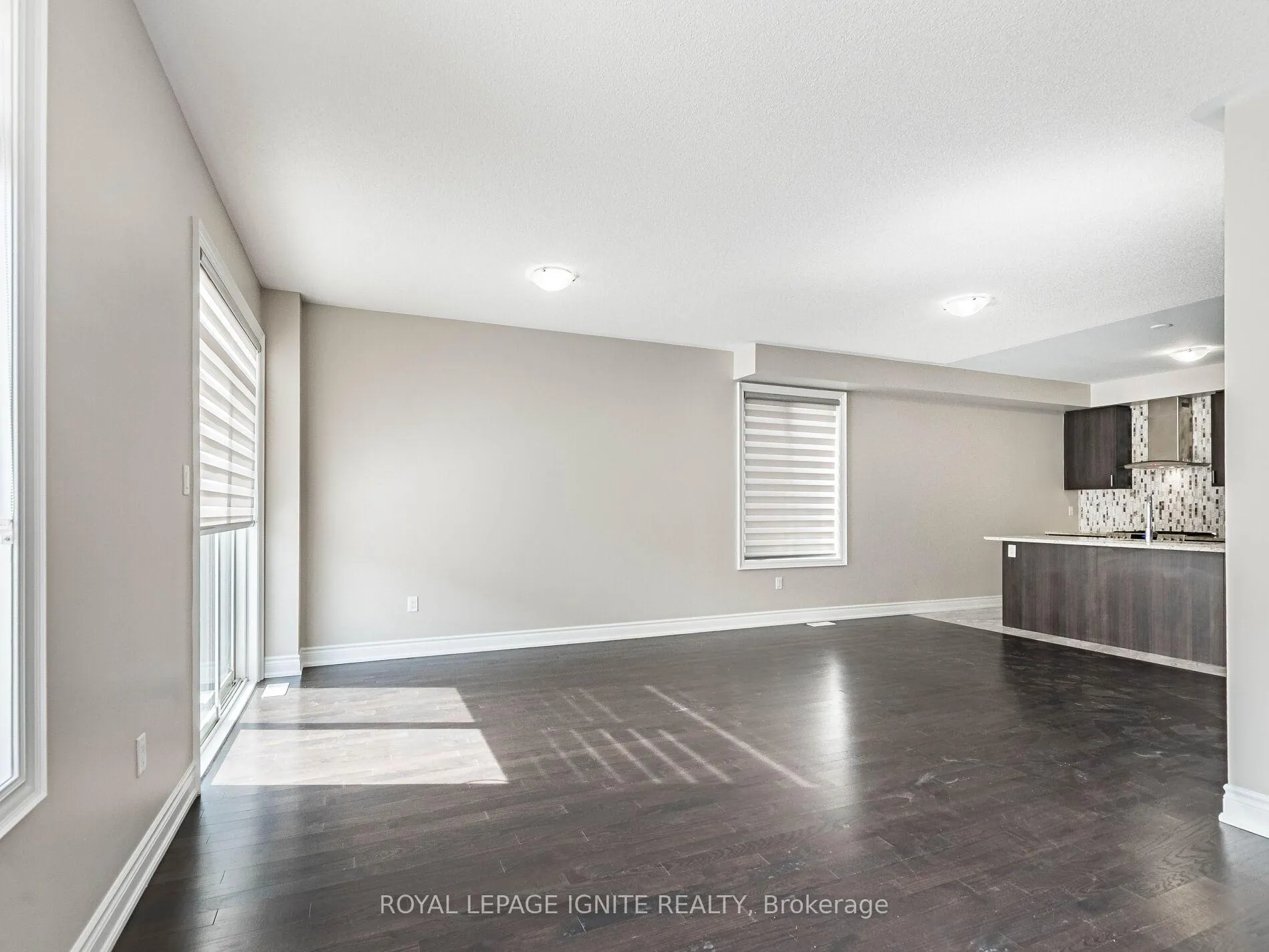 Photo 30 of 15 Temple Manor Road, Brampton, Bram West — HOMEH