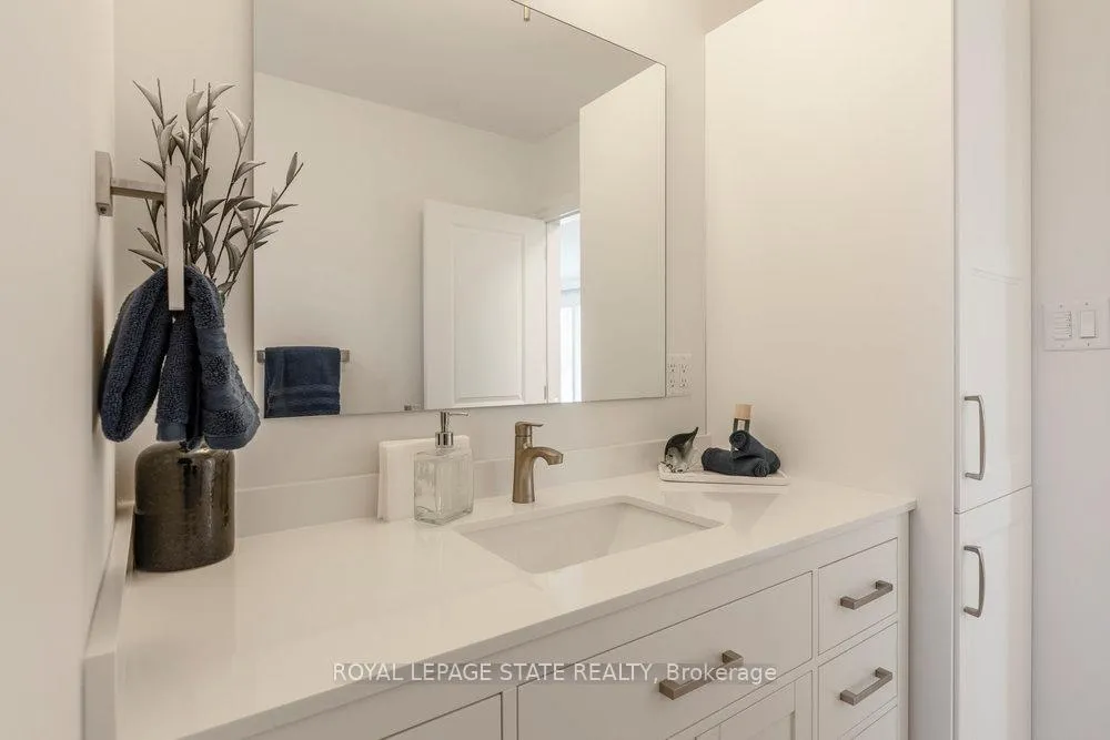 Photo 28 of 8477 Dickenson Road E, Hamilton, Rural Glanbrook — HOMEH