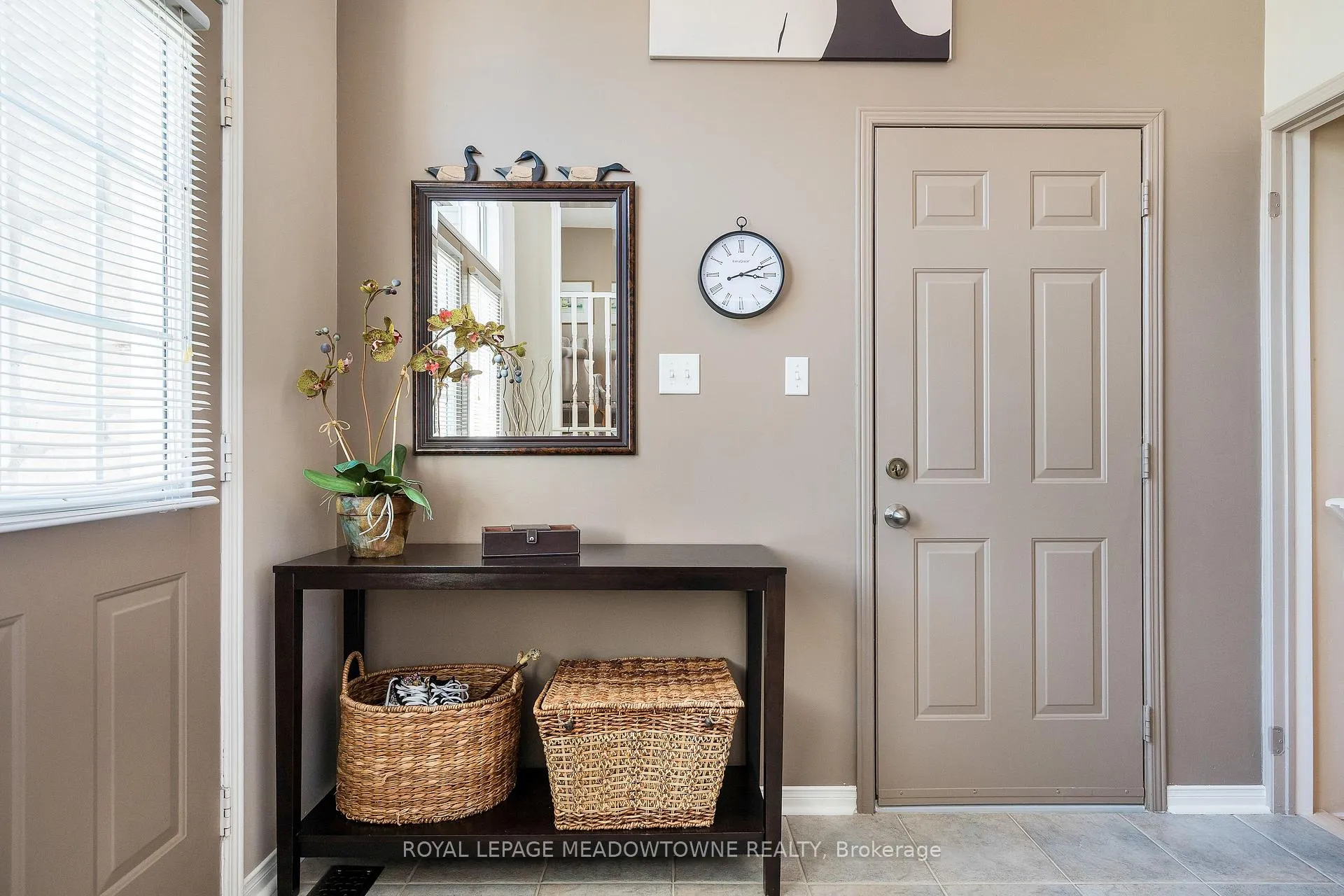 Photo 6 of 30 Cranberry Heights, Wasaga Beach — HOMEH