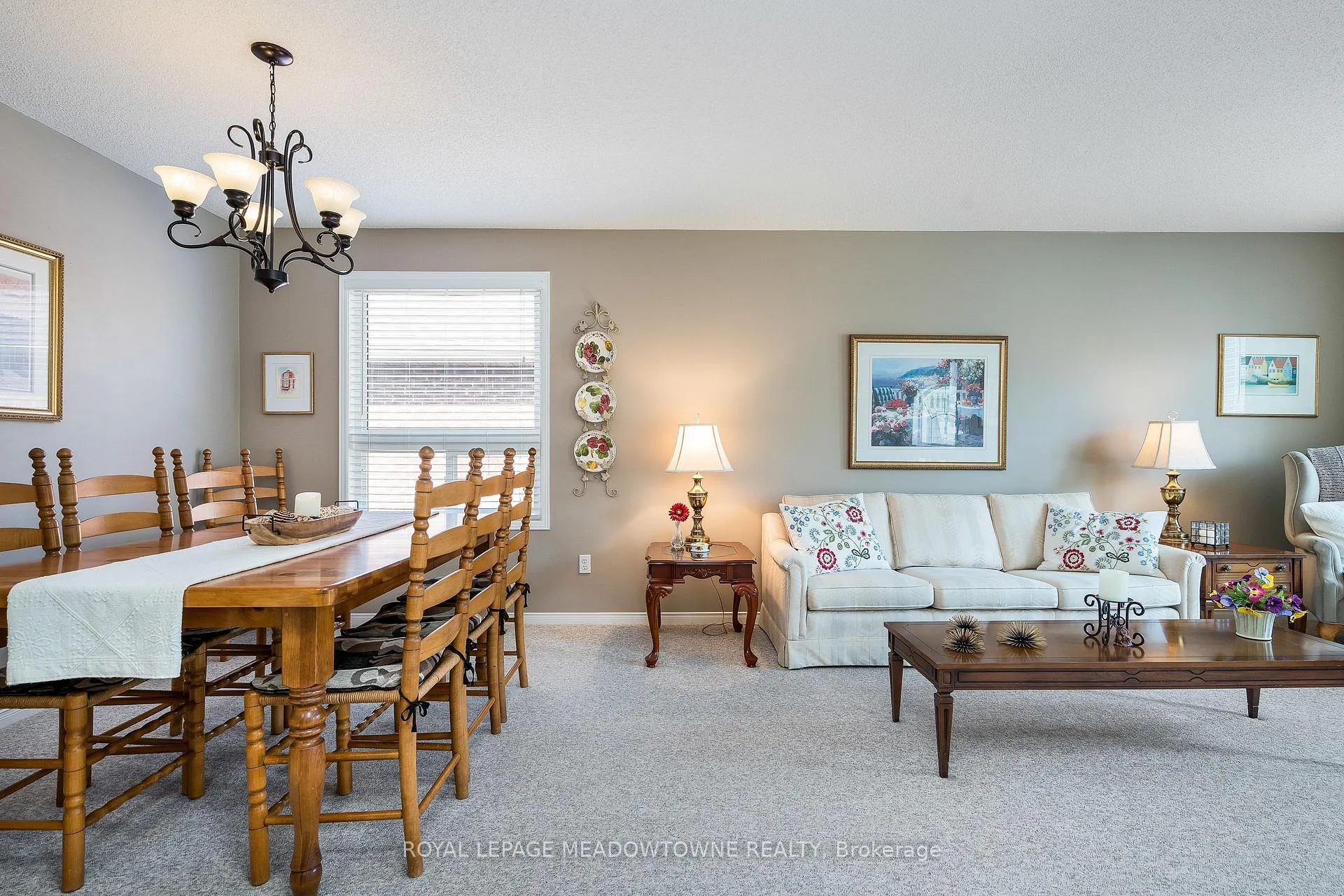 Photo 8 of 30 Cranberry Heights, Wasaga Beach — HOMEH