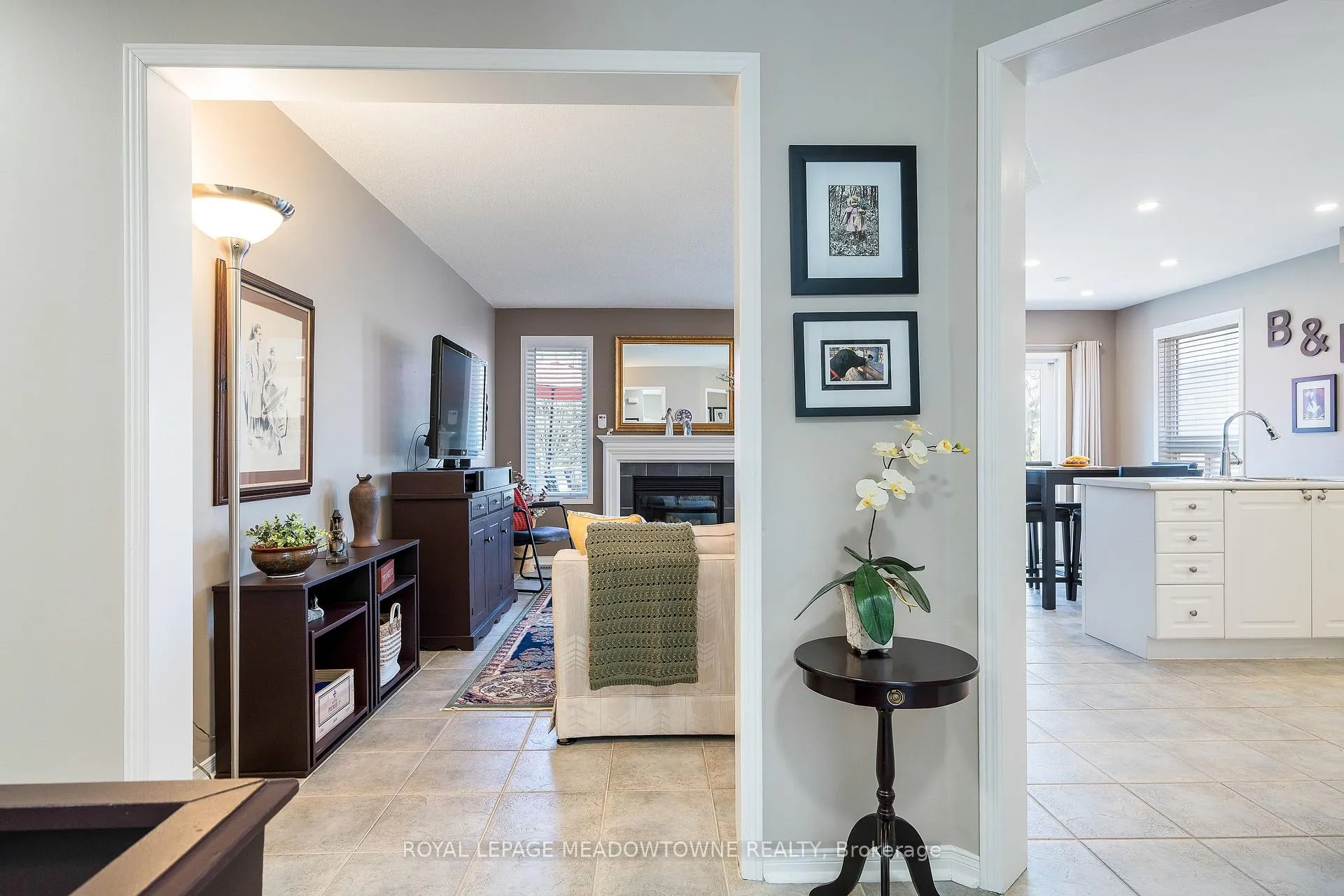 Photo 13 of 30 Cranberry Heights, Wasaga Beach — HOMEH