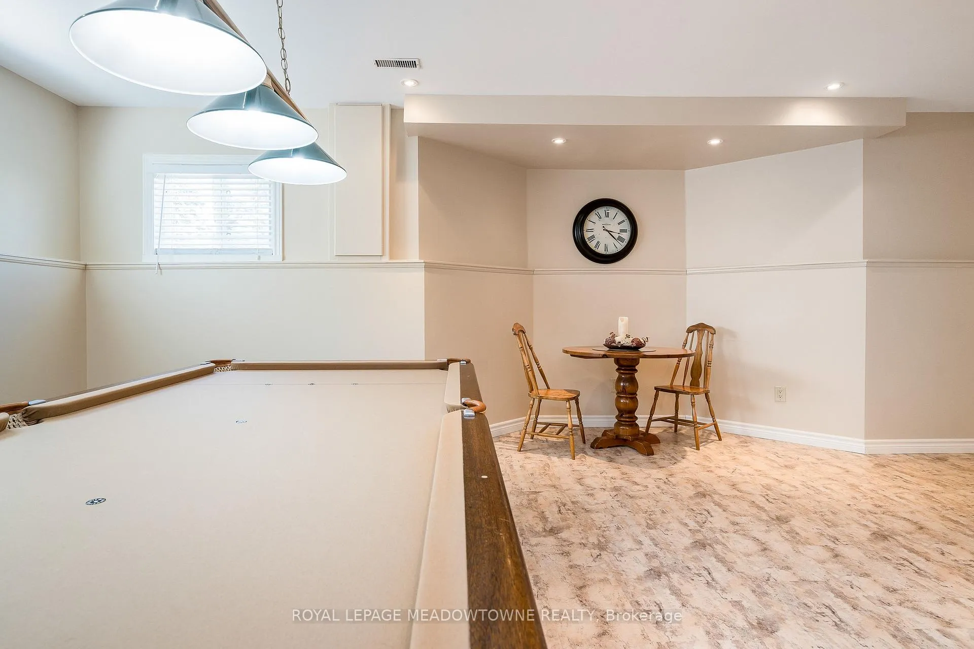 Photo 35 of 30 Cranberry Heights, Wasaga Beach — HOMEH