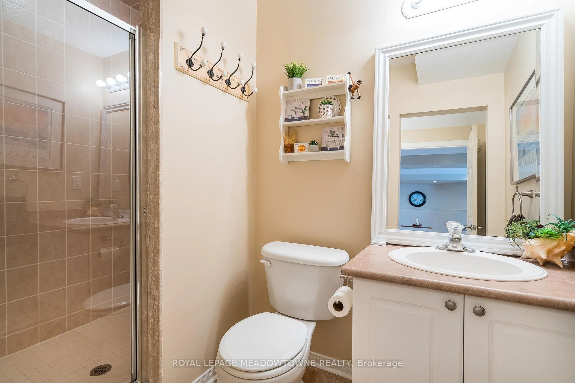 Photo 37 of 30 Cranberry Heights, Wasaga Beach — HOMEH