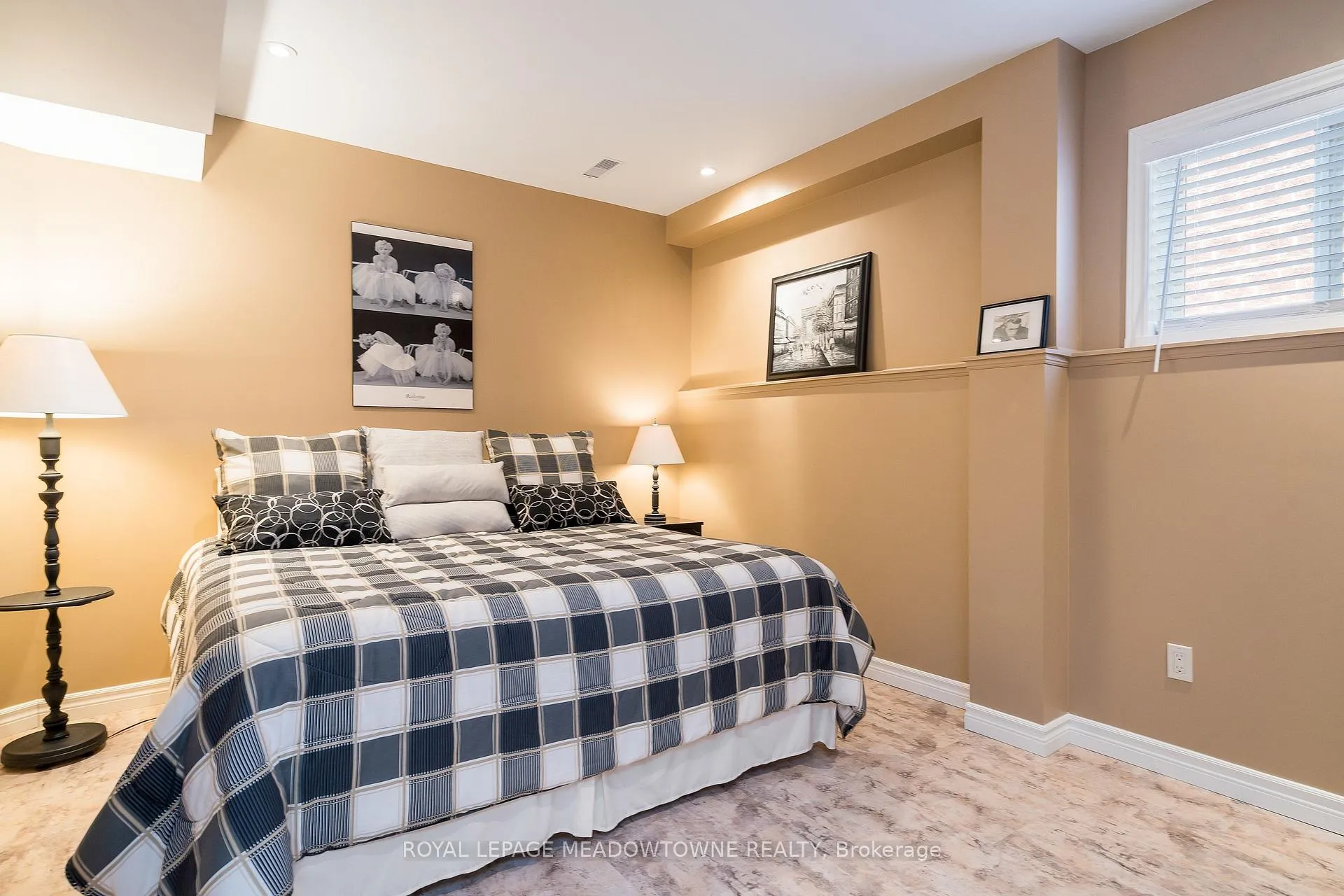 Photo 40 of 30 Cranberry Heights, Wasaga Beach — HOMEH