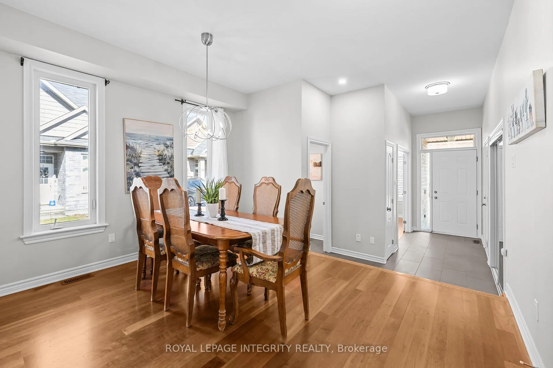 Photo 7 of 27 Orange Blossom Private, Ottawa, Blossom Park/Leitrim — HOMEH