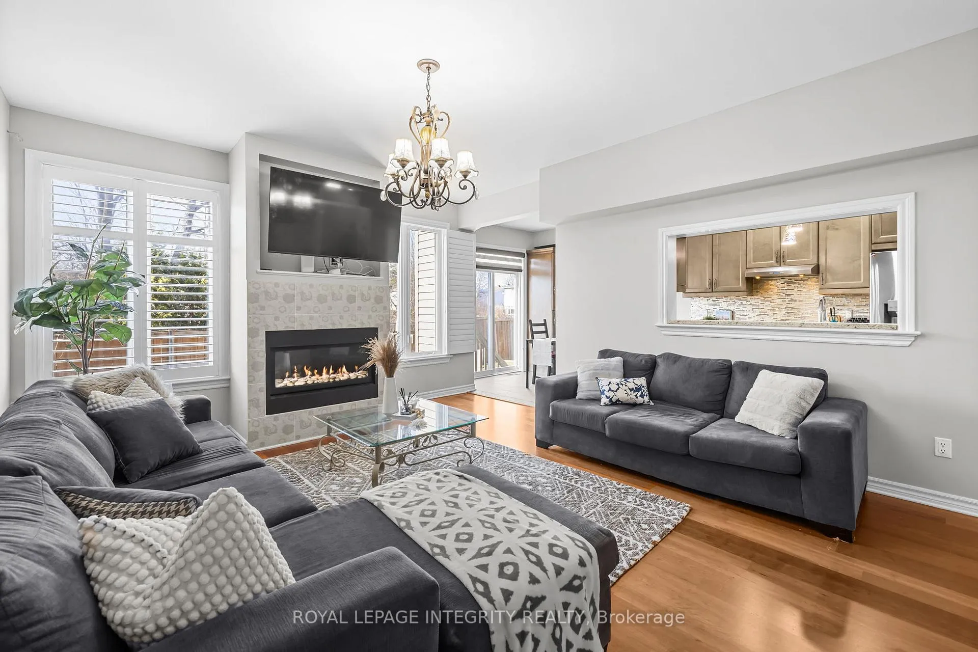 Photo 9 of 27 Orange Blossom Private, Ottawa, Blossom Park/Leitrim — HOMEH