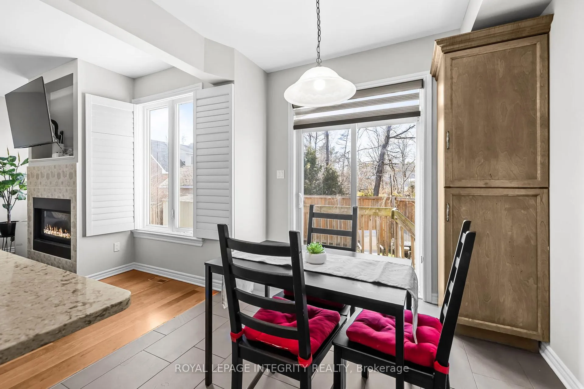 Photo 14 of 27 Orange Blossom Private, Ottawa, Blossom Park/Leitrim — HOMEH