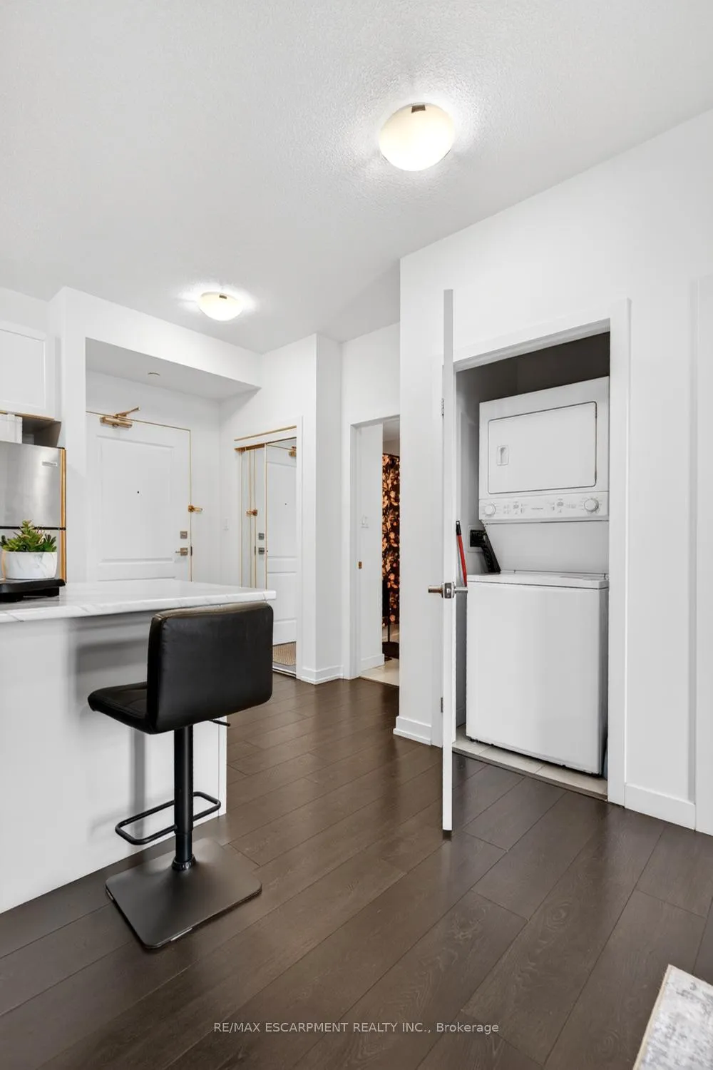 Photo 27 of Unit 419, 101 Shoreview Place, Hamilton, Lakeshore — HOMEH