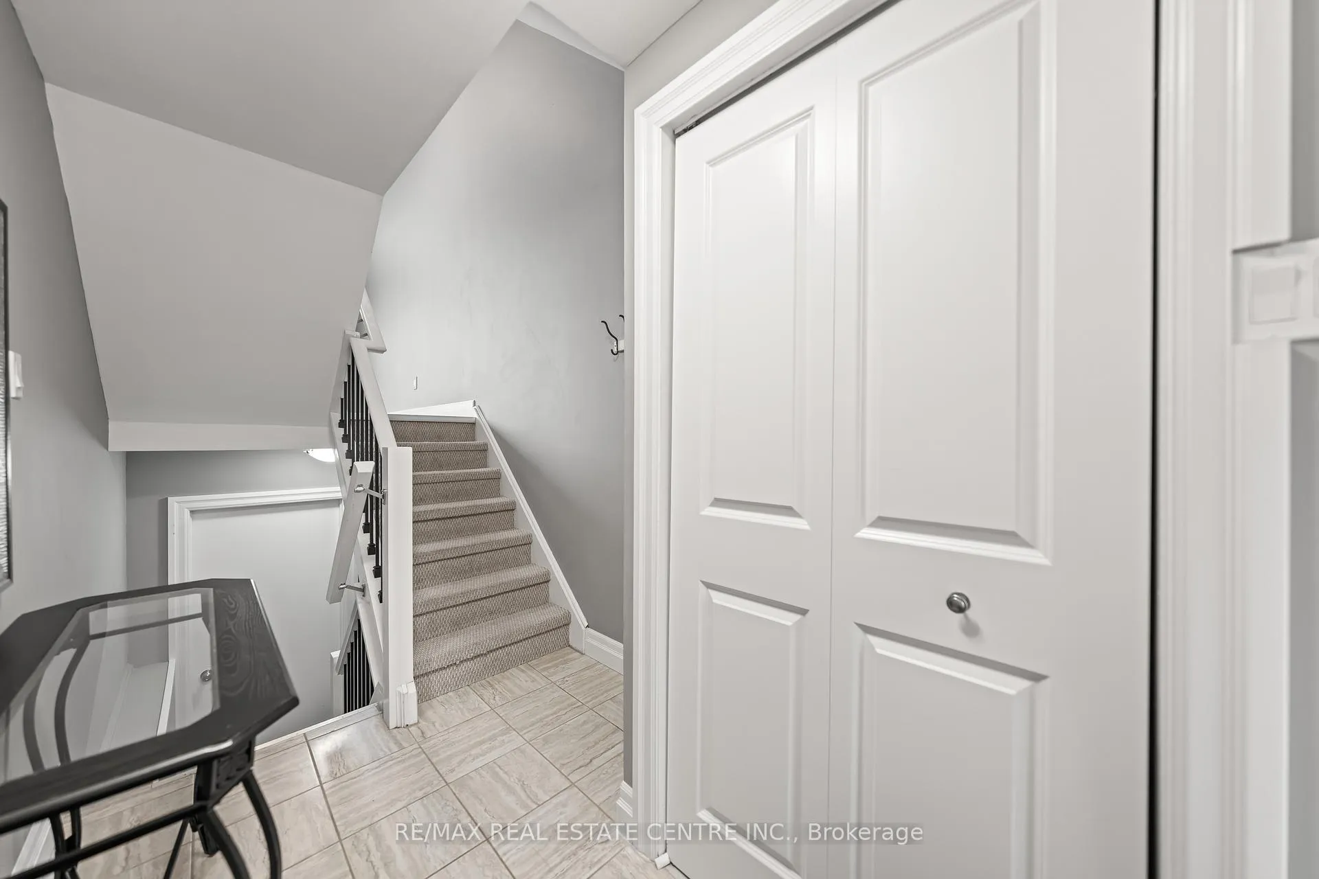 Photo 3 of Unit 5, 230 Blair Road, Cambridge — HOMEH
