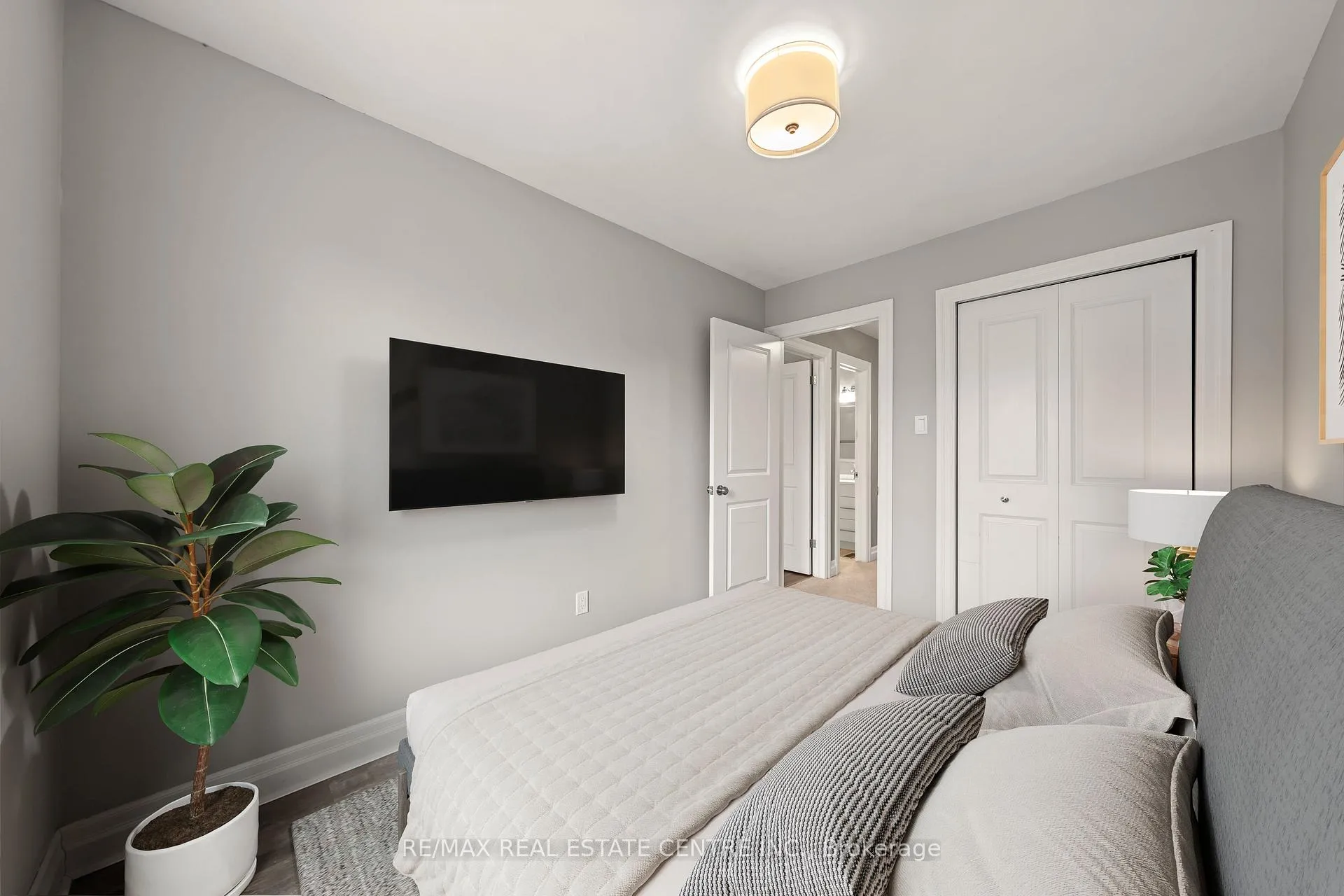 Photo 30 of Unit 5, 230 Blair Road, Cambridge — HOMEH