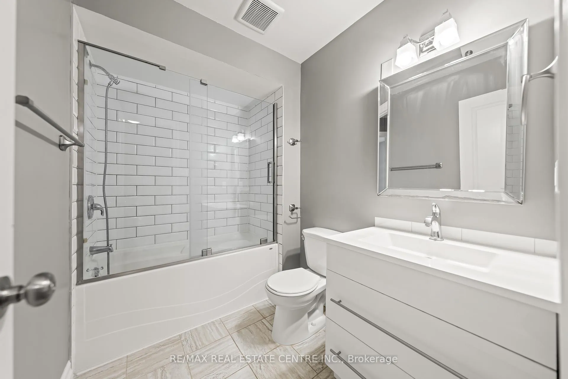 Photo 31 of Unit 5, 230 Blair Road, Cambridge — HOMEH